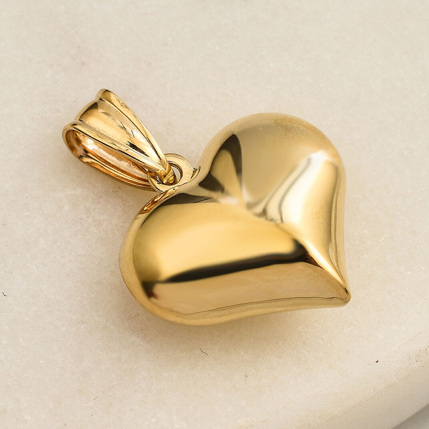 Designer Closeout - 9K Yellow Gold Heart Pendant