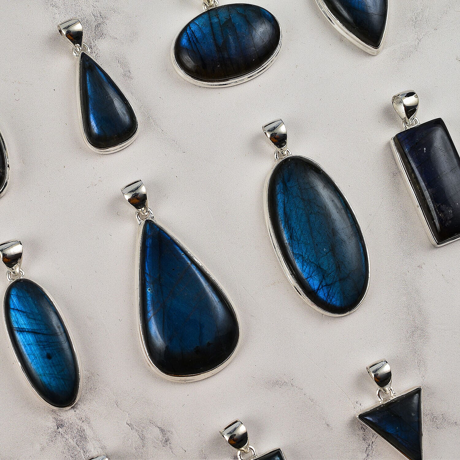 Blue Fire Labradorite Pendant in Sterling Silver 8.00 Ct