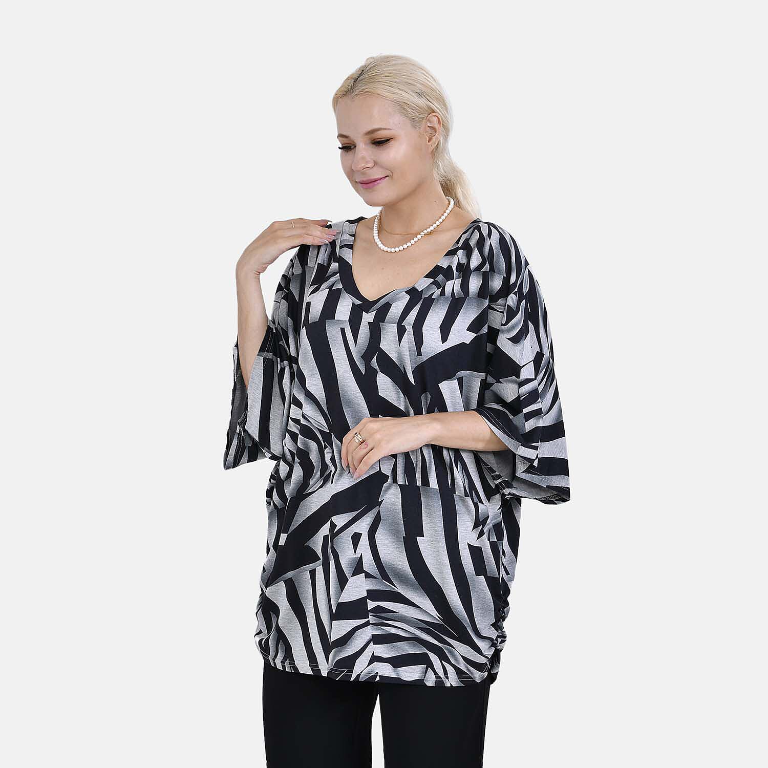 TAMSY Black Boat Neck Black & White Printed Knit Drape Top (One Size,8-22) - Black