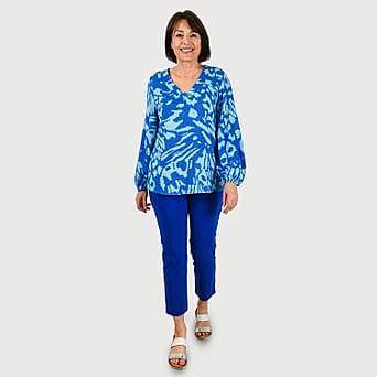 https://tjcuk.sirv.com/Products/75/1/7515787/Emma-Stretchable-Bengaline-Trousers-(Size-18)-Classic-White_7515787.jpg?w=342&h=342