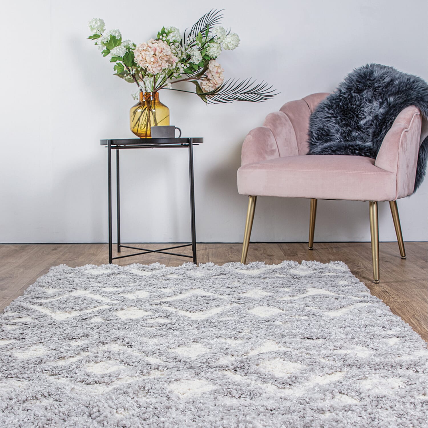 Chic Rug and Door Mat (Size 210x150 cm) - Grey & Cream