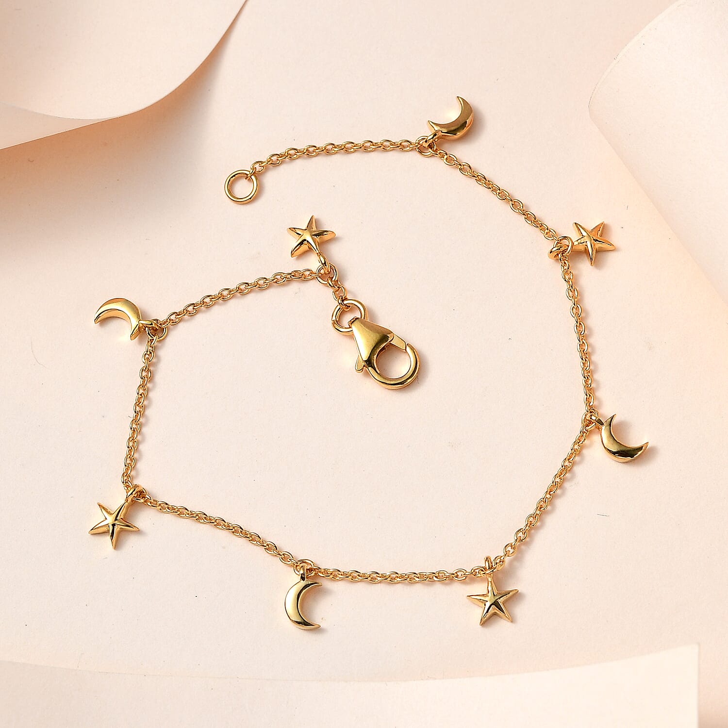 18K Yellow Gold Vermeil Plated Sterling Silver Charm Bracelet (Size - 7.5)