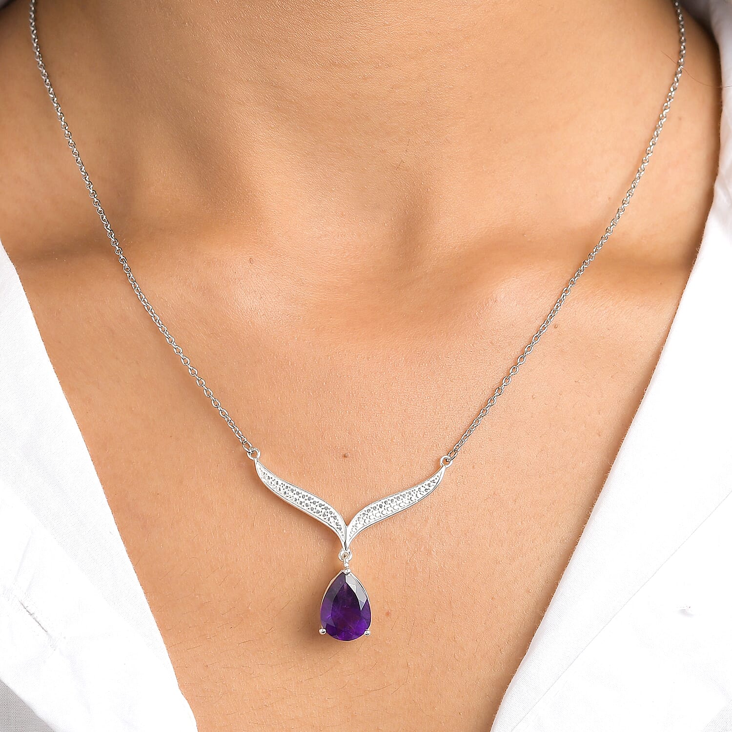 Amethyst Solitare Necklace With Chain (Size - 20) with Lobster Clasp in Sterling Silver 4.35 Ct.