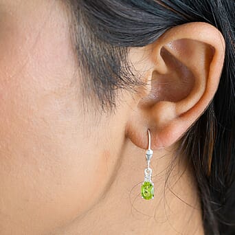 https://tjcuk.sirv.com/Products/75/1/7519327/Hebei-Peridot-and-White-Topaz-Lever-Back-Earrings-in-Sterling-Silver-1_7519327_2.jpg?w=342&h=342