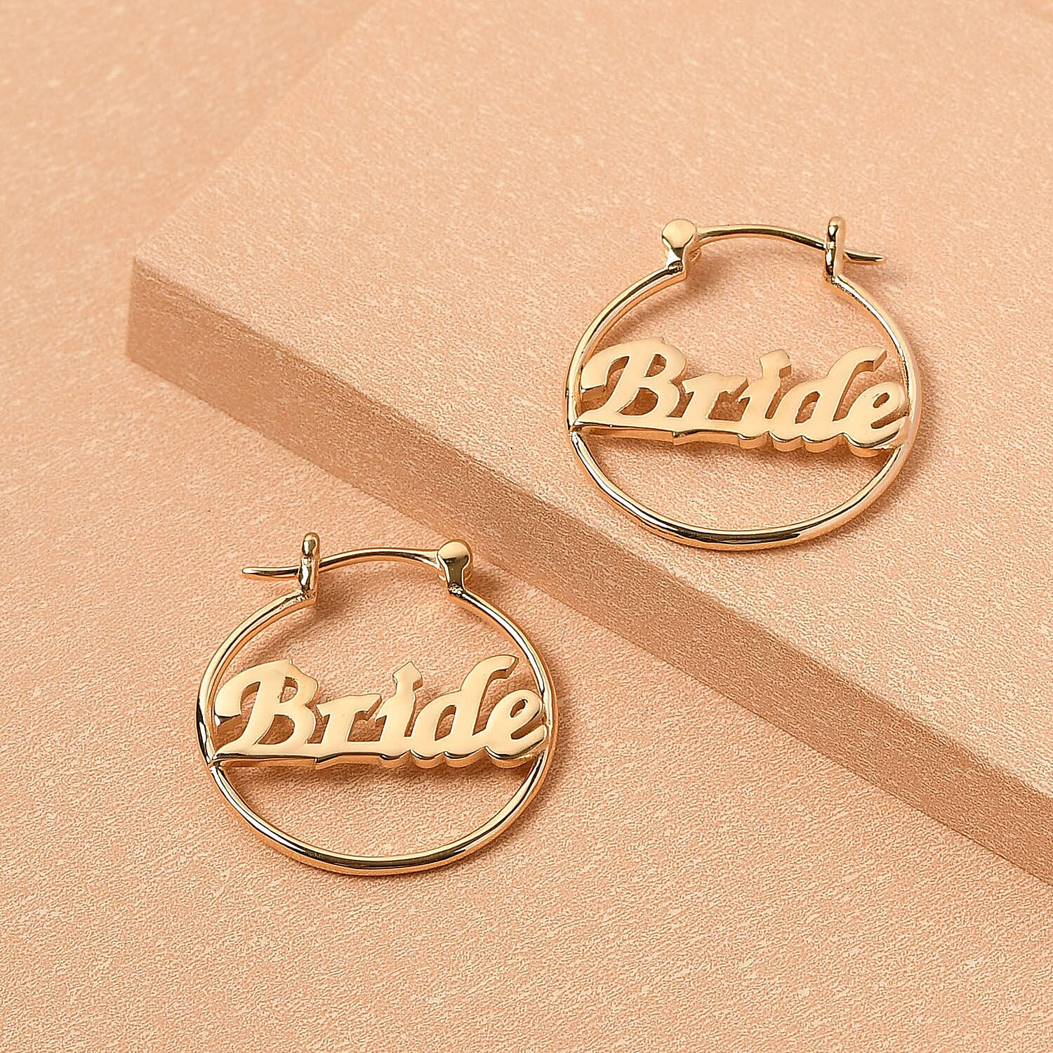 Bride Earrings (with Clasp) in Yellow Gold Tone