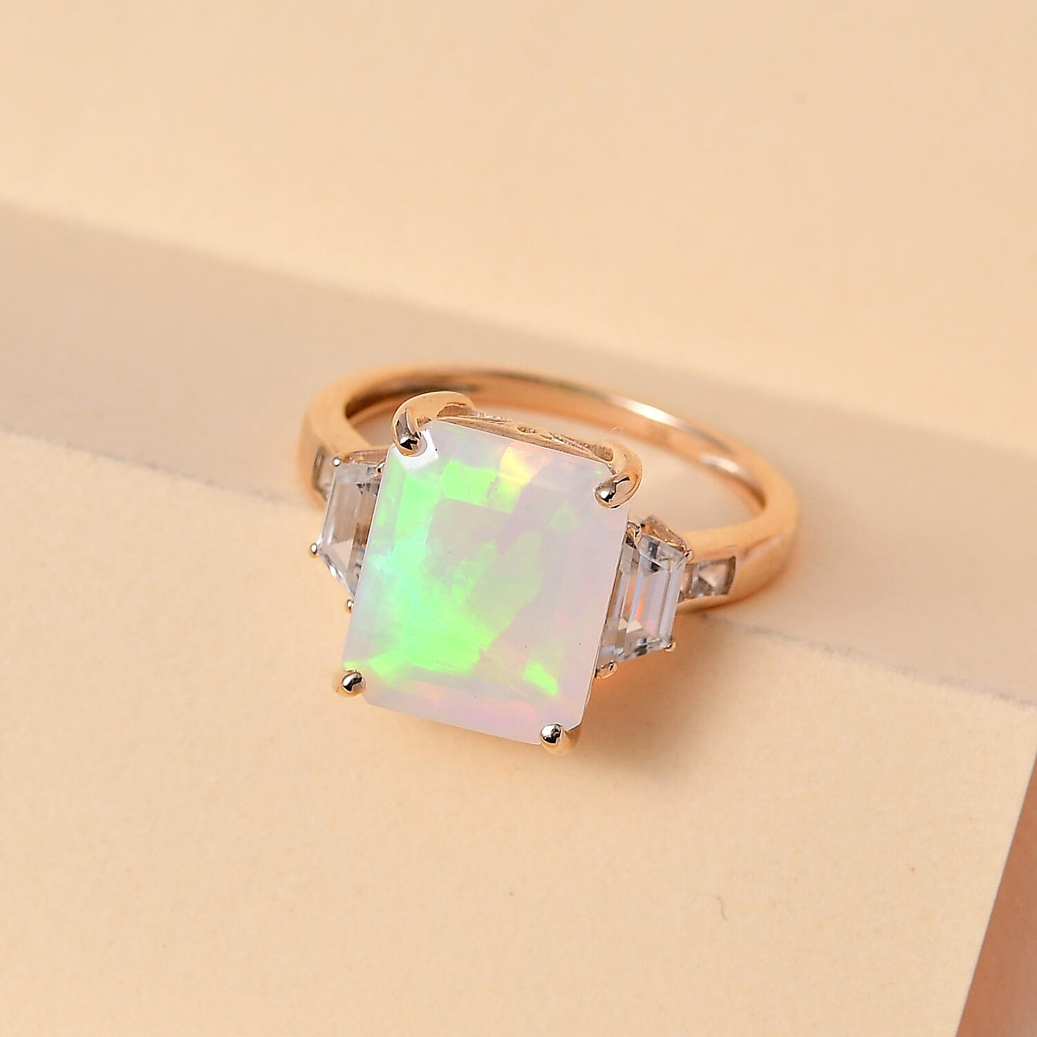 9K Yellow Gold AAAA Ethiopian Welo Opal and Natural Zircon Ring 4.53 Ct.