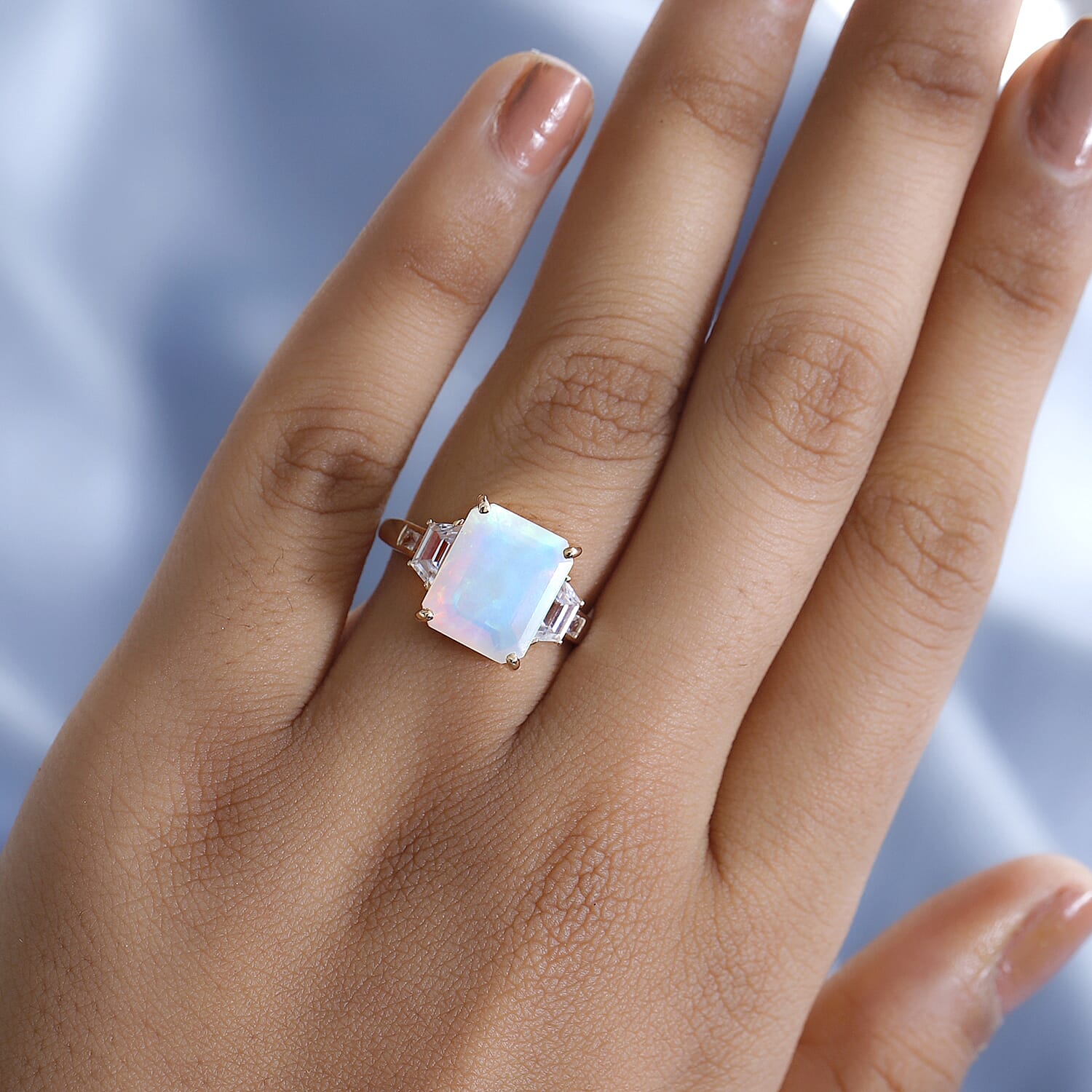 9K Yellow Gold AAAA Ethiopian Welo Opal and Natural Zircon Ring 4.53 Ct.