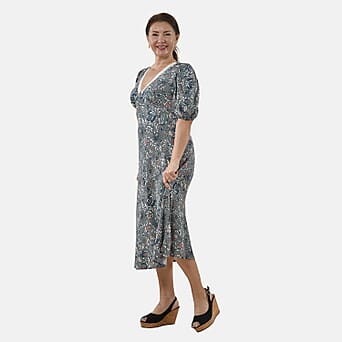 https://tjcuk.sirv.com/Products/75/2/7523350/Tamsy-Viscose-Abstract-Dress-Size-119x38-Blue-Blue_7523350_2.jpg?w=342&h=342
