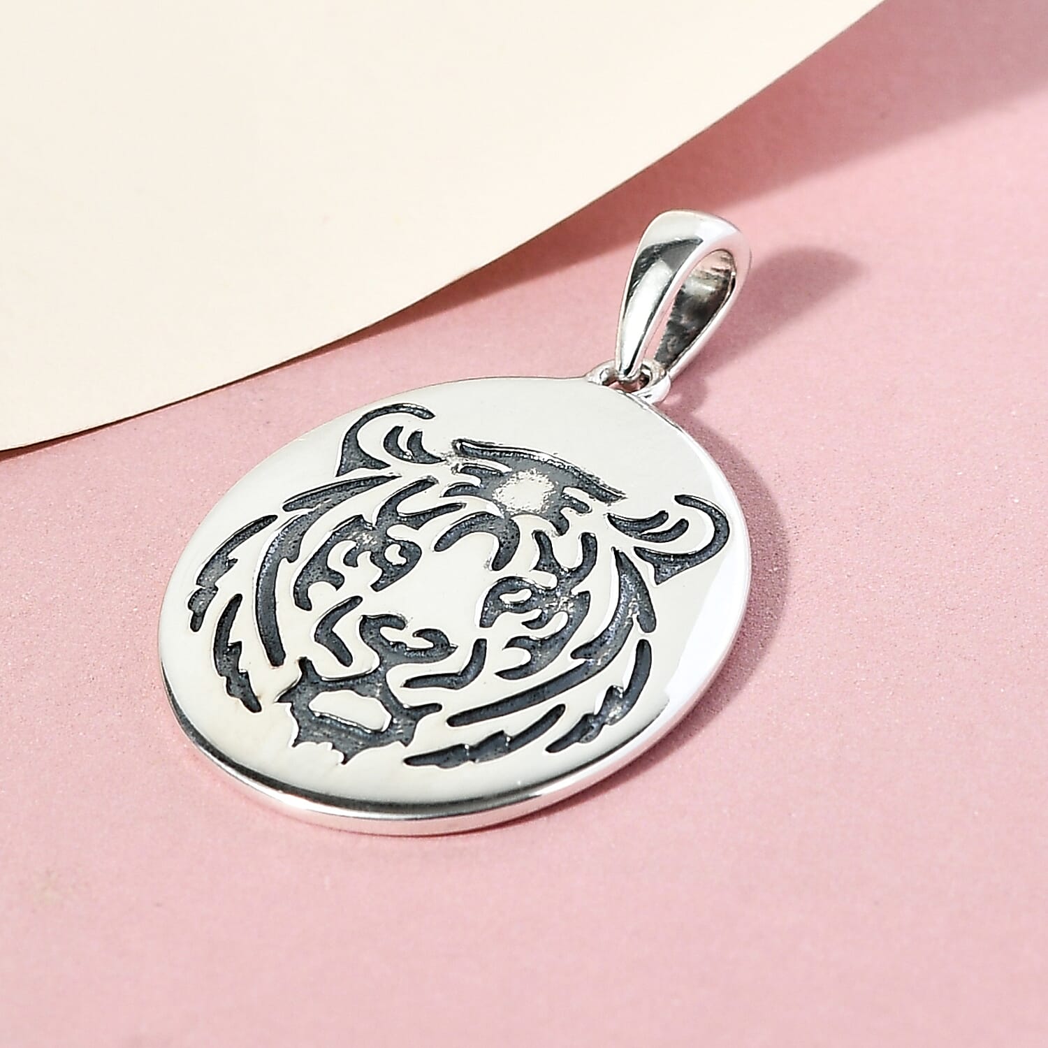 Sterling Silver Tiger Pendant, Silver Wt. 6.62 Gms