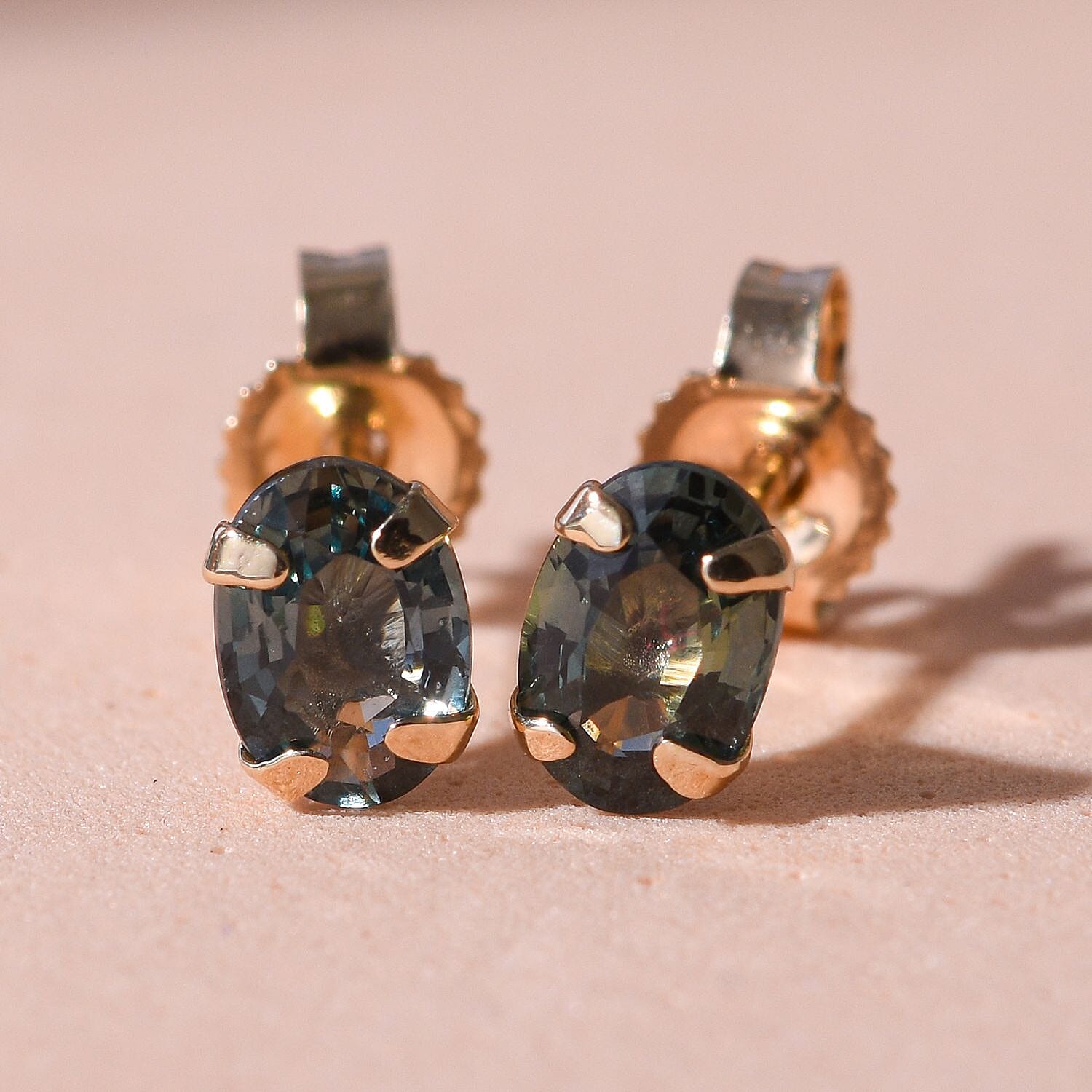 9K Yellow Gold Australian Sapphire Earrings 1.04 Ct.