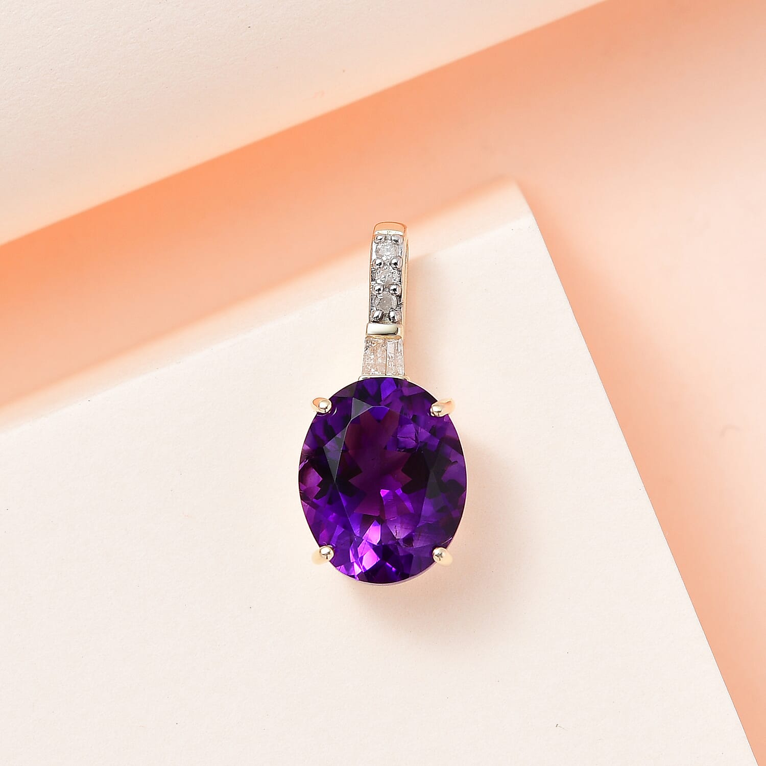 9K Yellow Gold Moroccan Amethyst & Diamond Pendant 3.63 Ct.