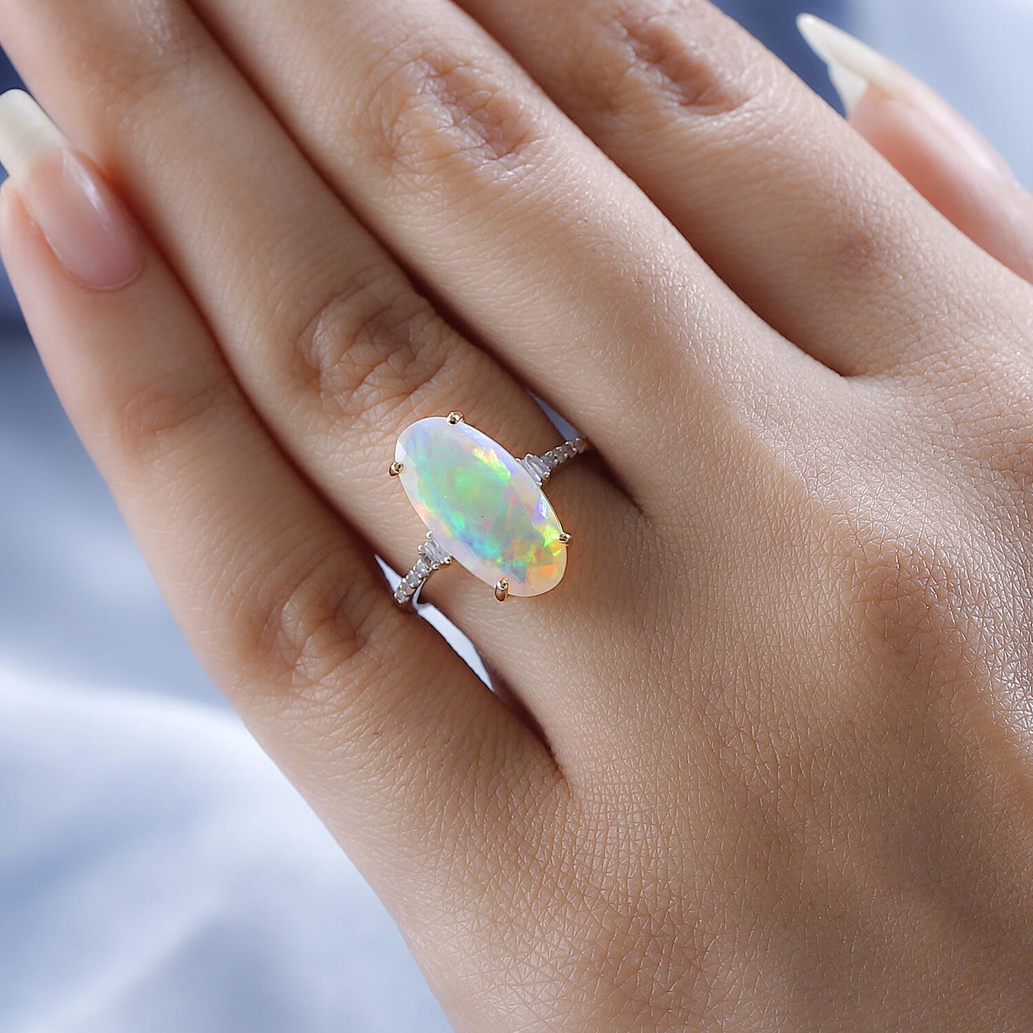 9K Yellow Gold Ethiopian Welo Opal and Diamond Ring 3.03 Ct