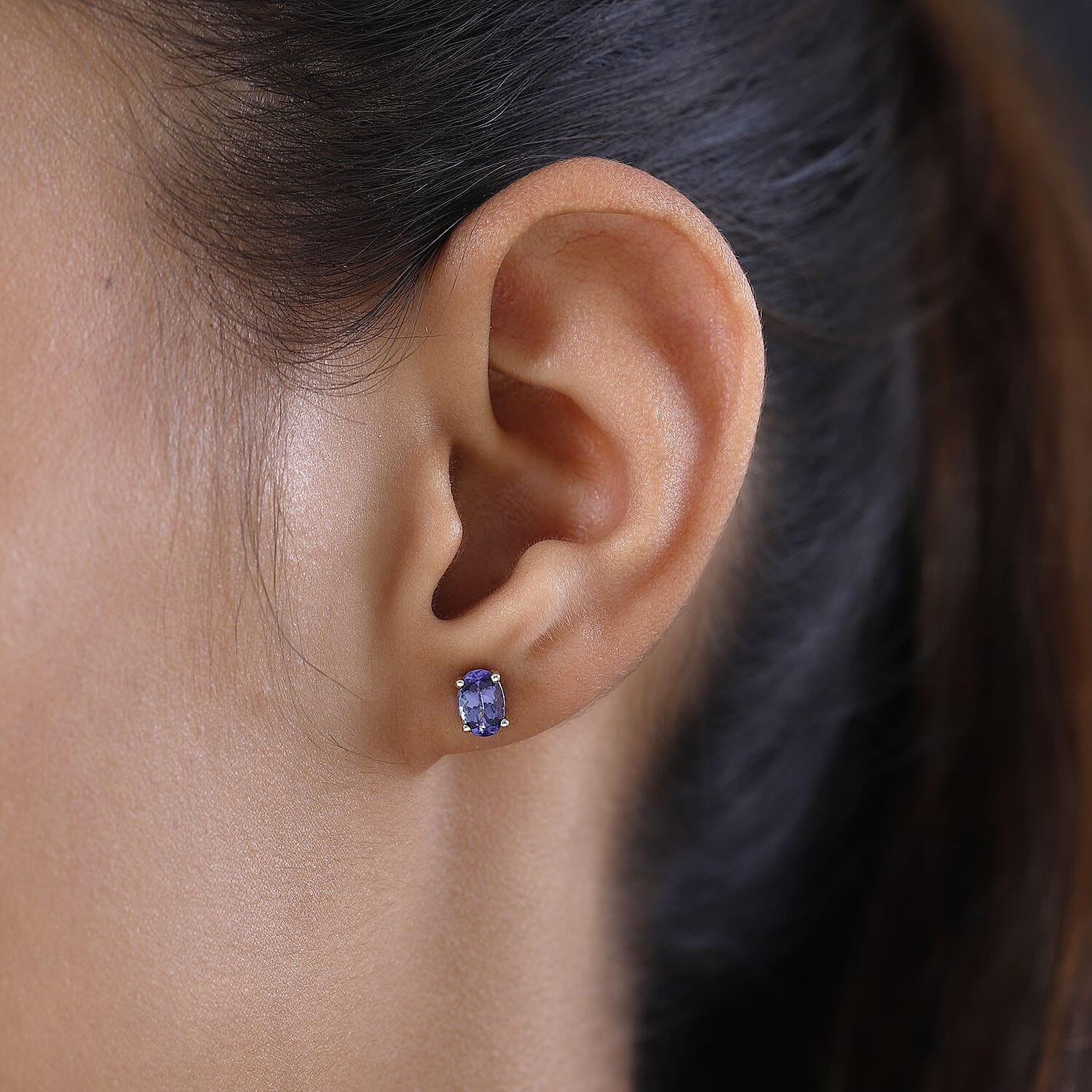 9K Yellow Gold Tanzanite Stud Earrings 1.35 Ct.