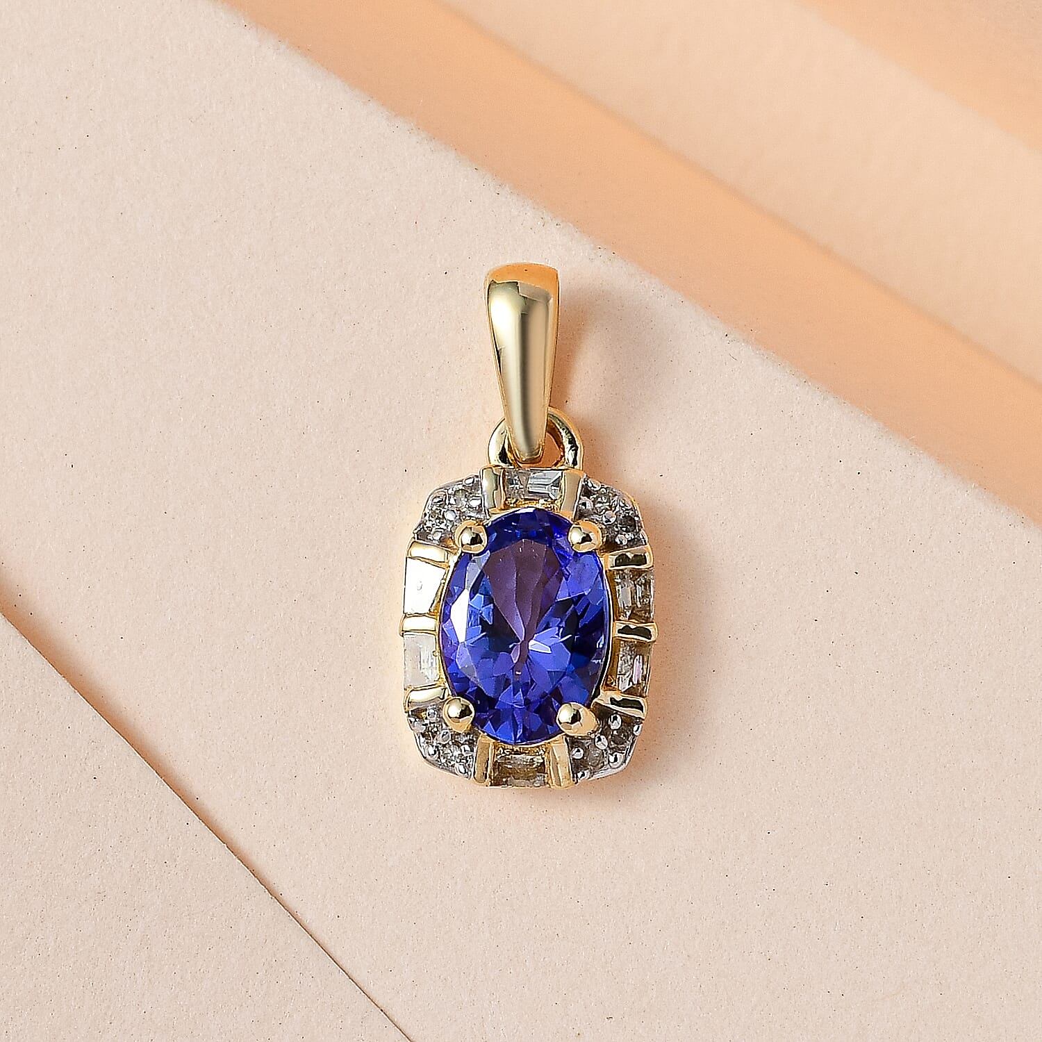 9K Yellow Gold Tanzanite and Diamond Pendant 0.83 Ct