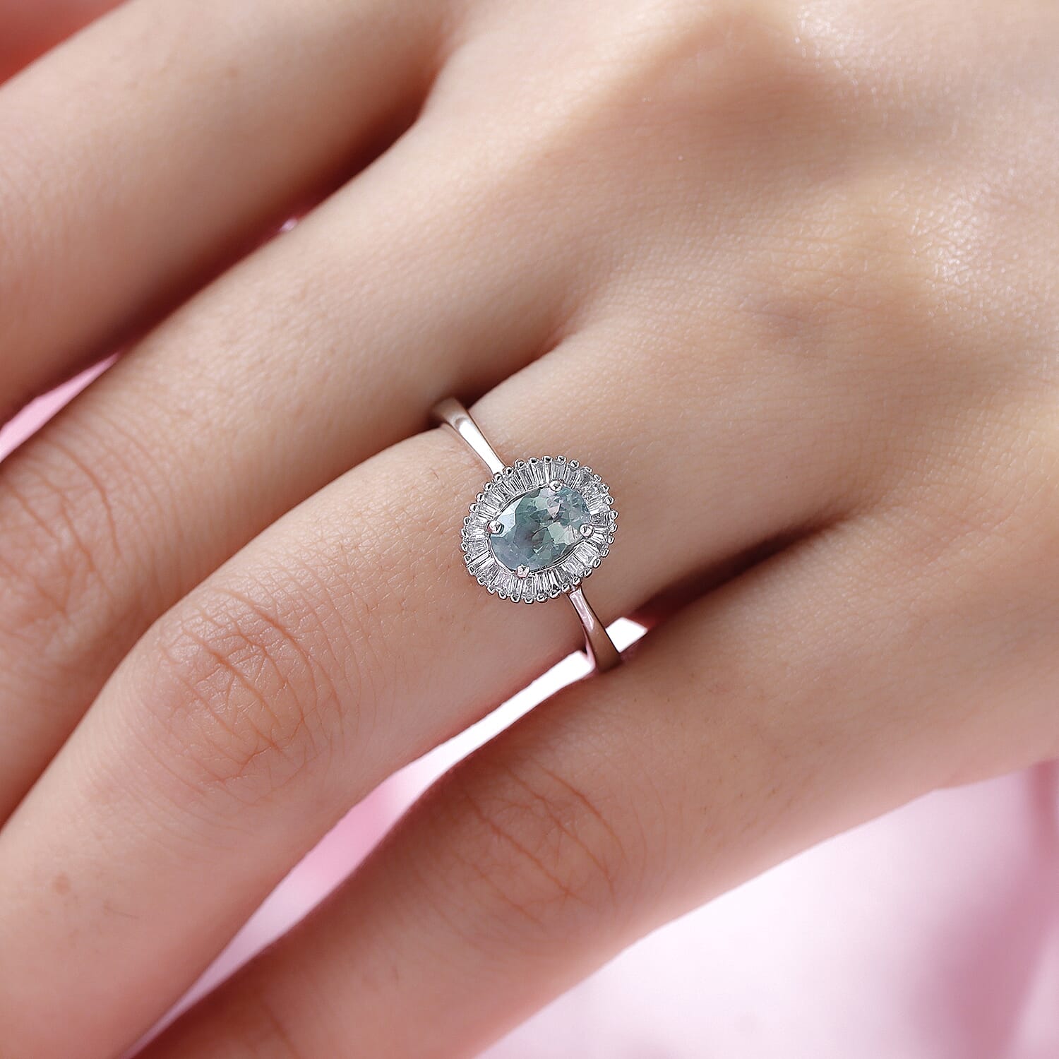 RHAPSODY 950 Platinum AAAA Alexandrite and Diamond (VS-E-F) Ring 1.00 Ct.