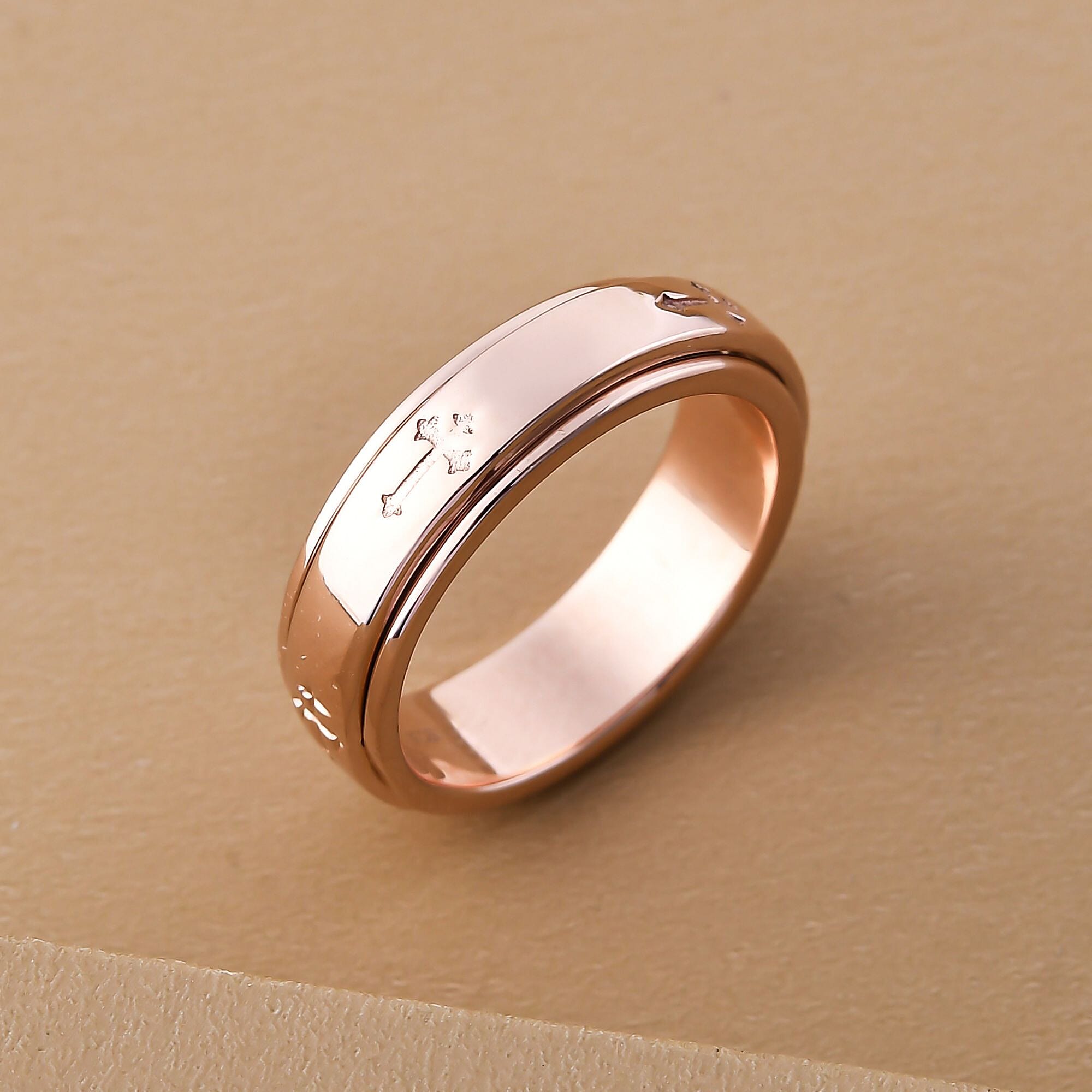 Artisan Crafted Cross Spinner Ring in Silver