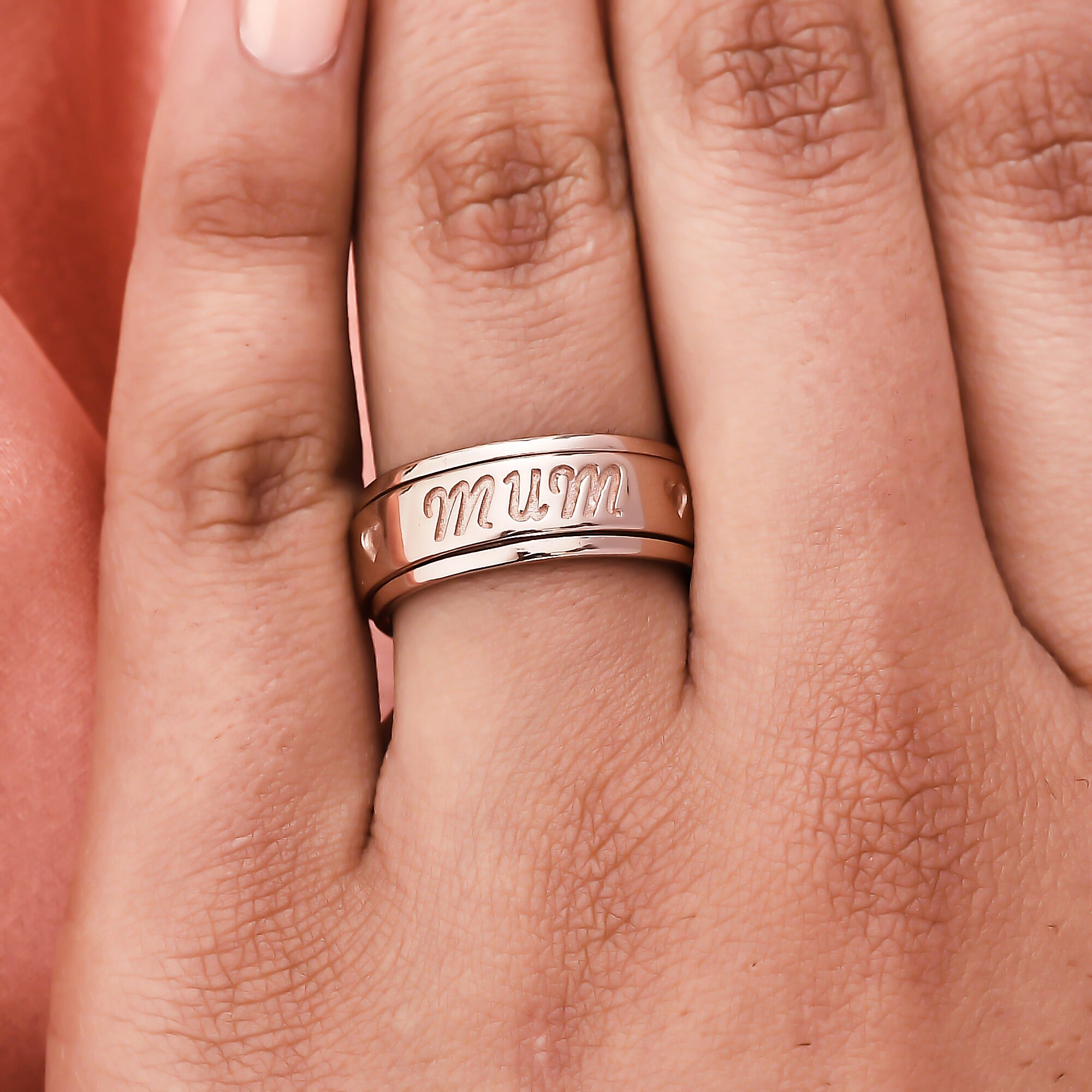 Rose Gold Overlay Sterling Silver Mum Engraved Spinner Ring.