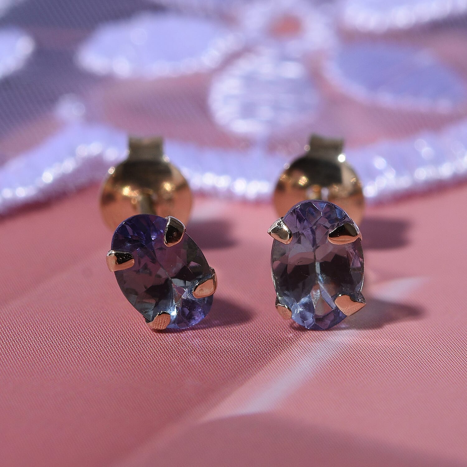 9K Yellow Gold  AA   Peacock Tanzanite  Earring 0.90 ct,  Gold Wt. 0.25 Gms  0.900  Ct.