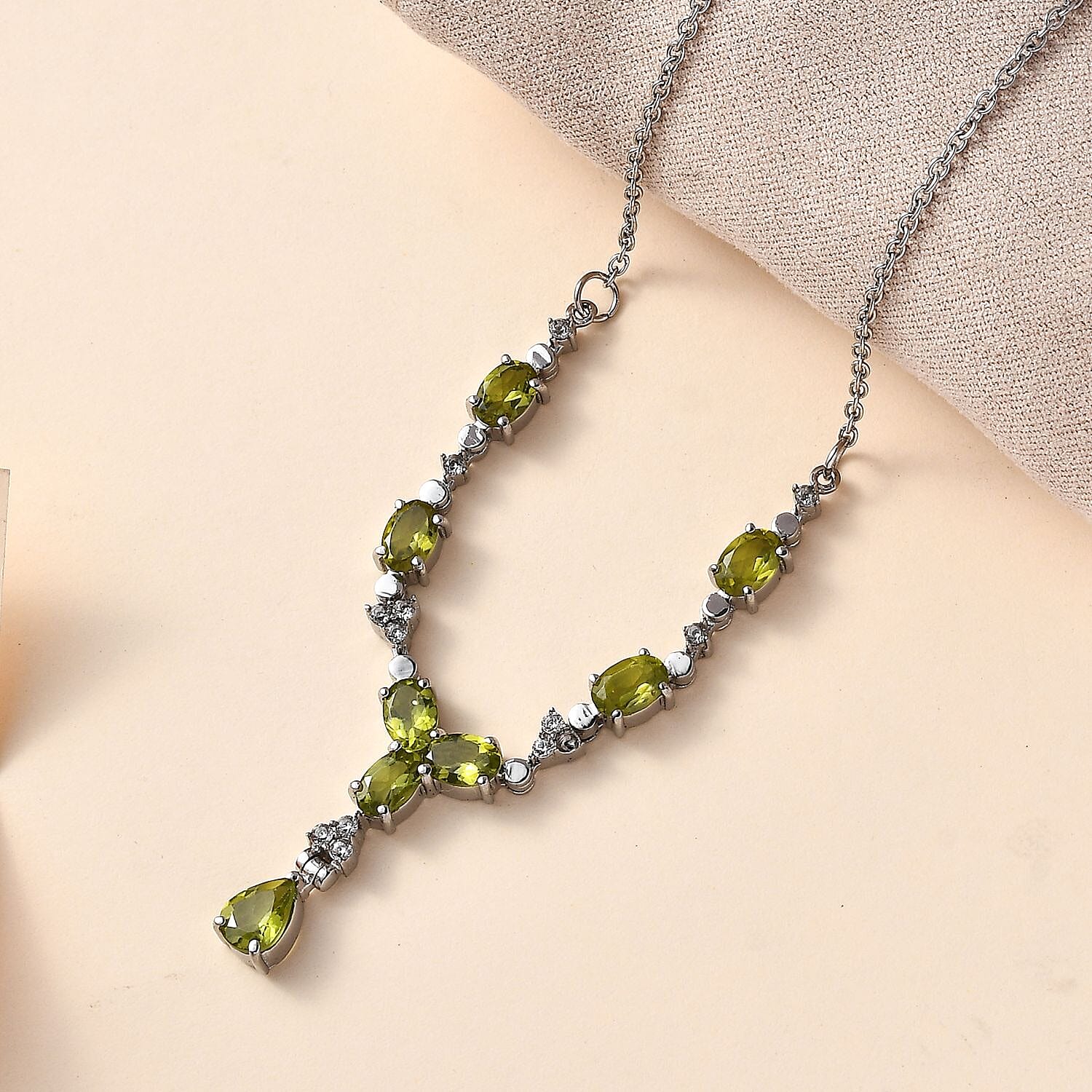 Hebei Peridot and Natural Zircon Necklace (Size - 20)