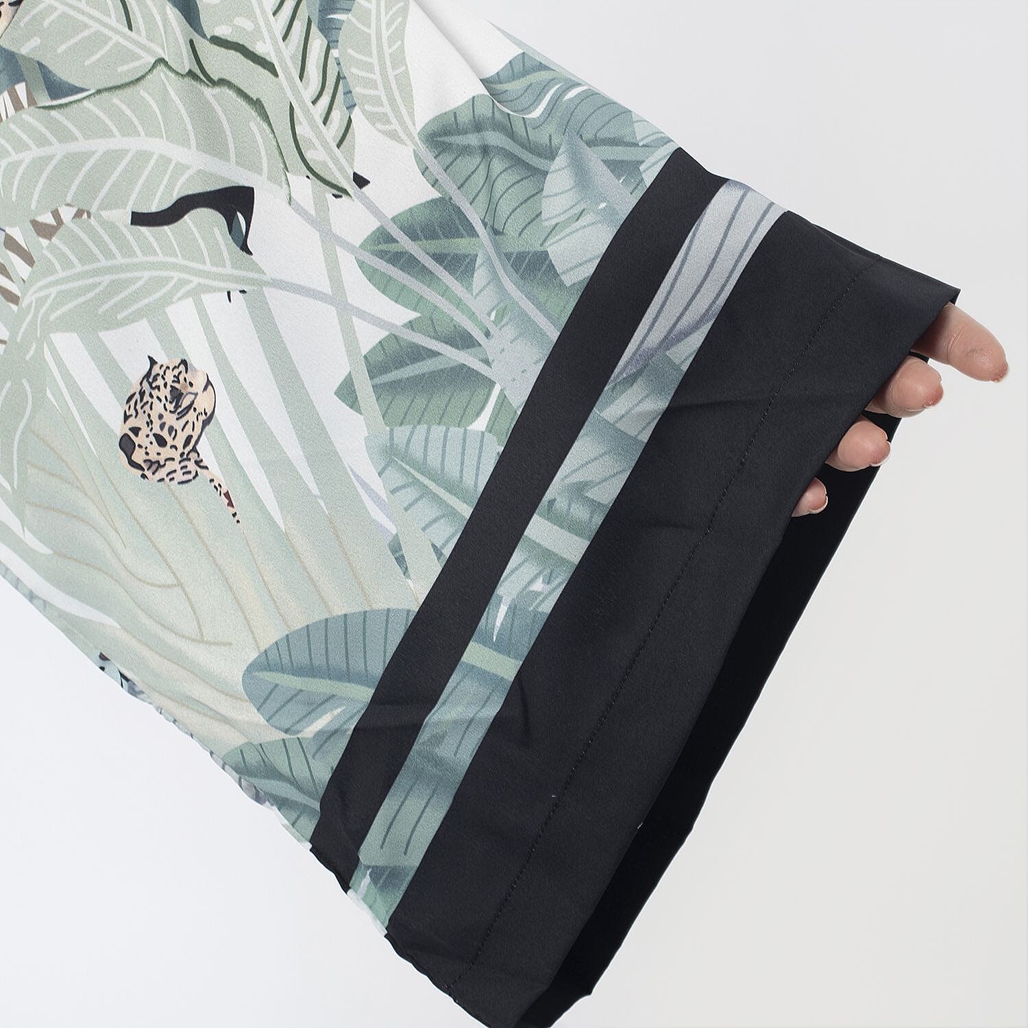 Tamsy Printed Kimono (Size M) - Green