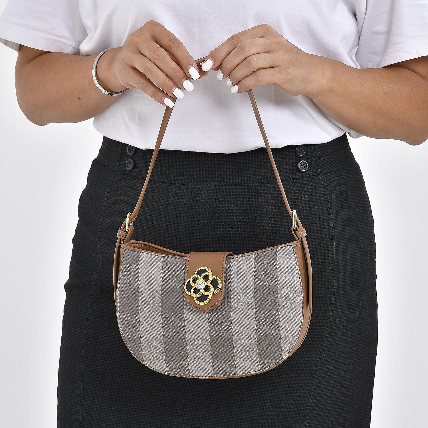 Closeout Deal Checkered Pattern Shoulder Bag - Camel - Off White