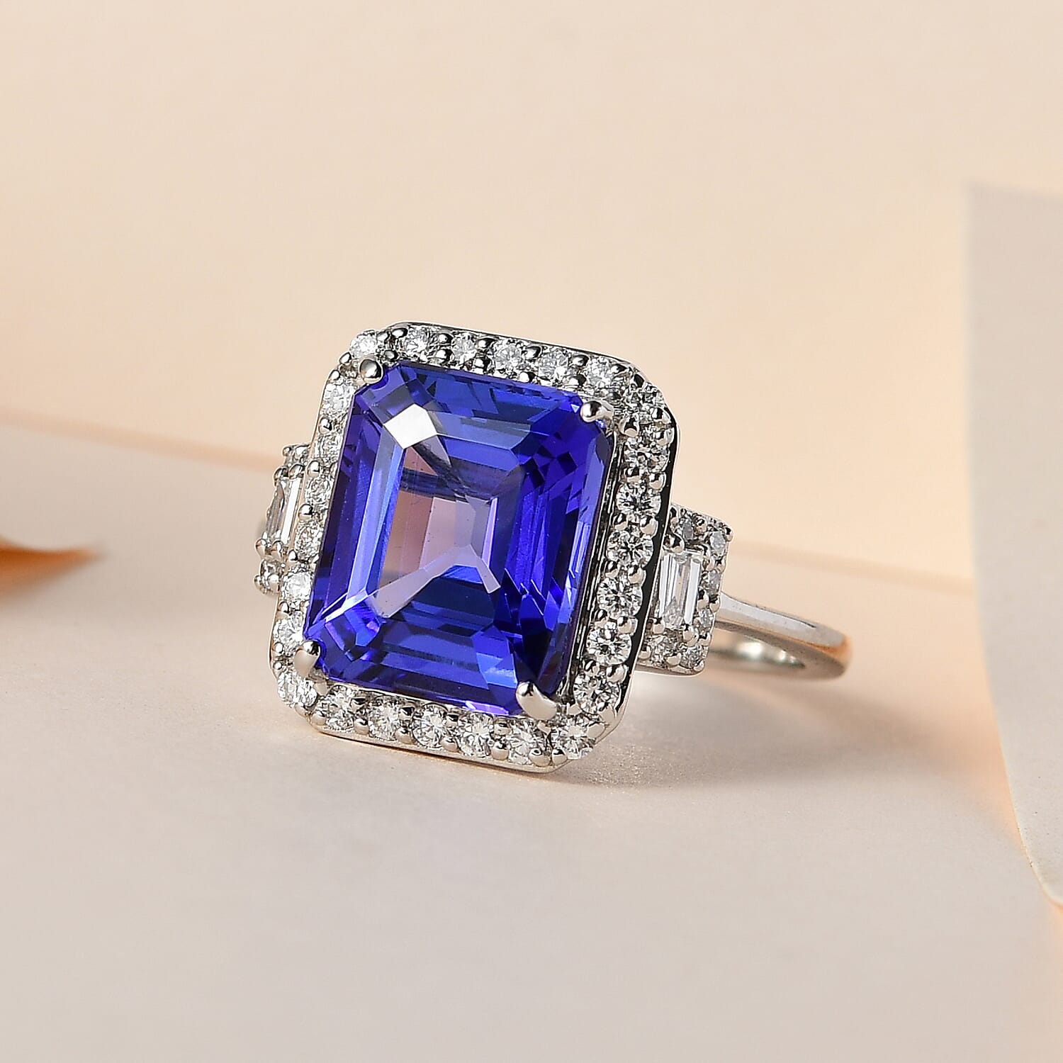 950 Platinum AAAA Tanzanite & Diamond (VS, E-F) Ring 5.59 Ct, Platinum Wt. 5.26 Gms Size L (Resize To I,J,K,M,N,O)