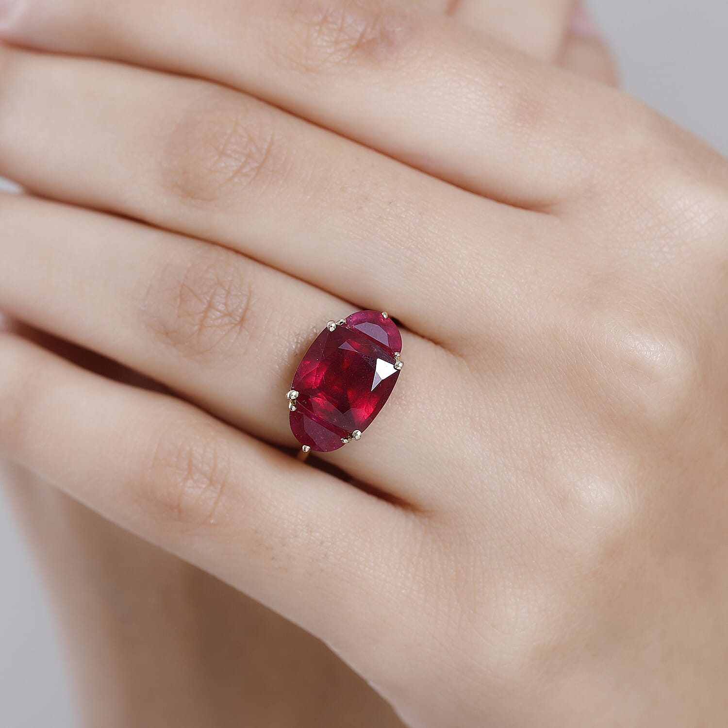 9K Yellow Gold African Ruby Ring 8.28 Ct.