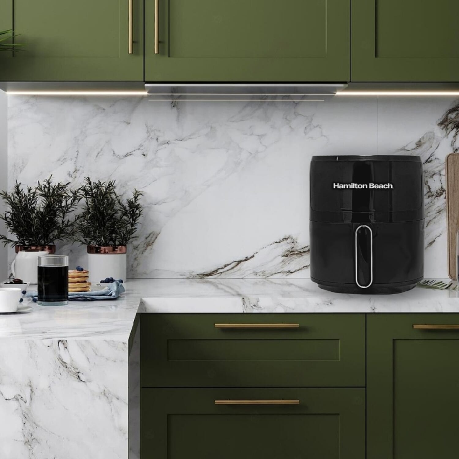 Deluxe Fry Digital Air Fryer From Hamilton Beach 5L - 1500w - Air Fry, Roast, Bake, Reheat - Uses little to no oil - 12 Cooking Presets - 80-200c