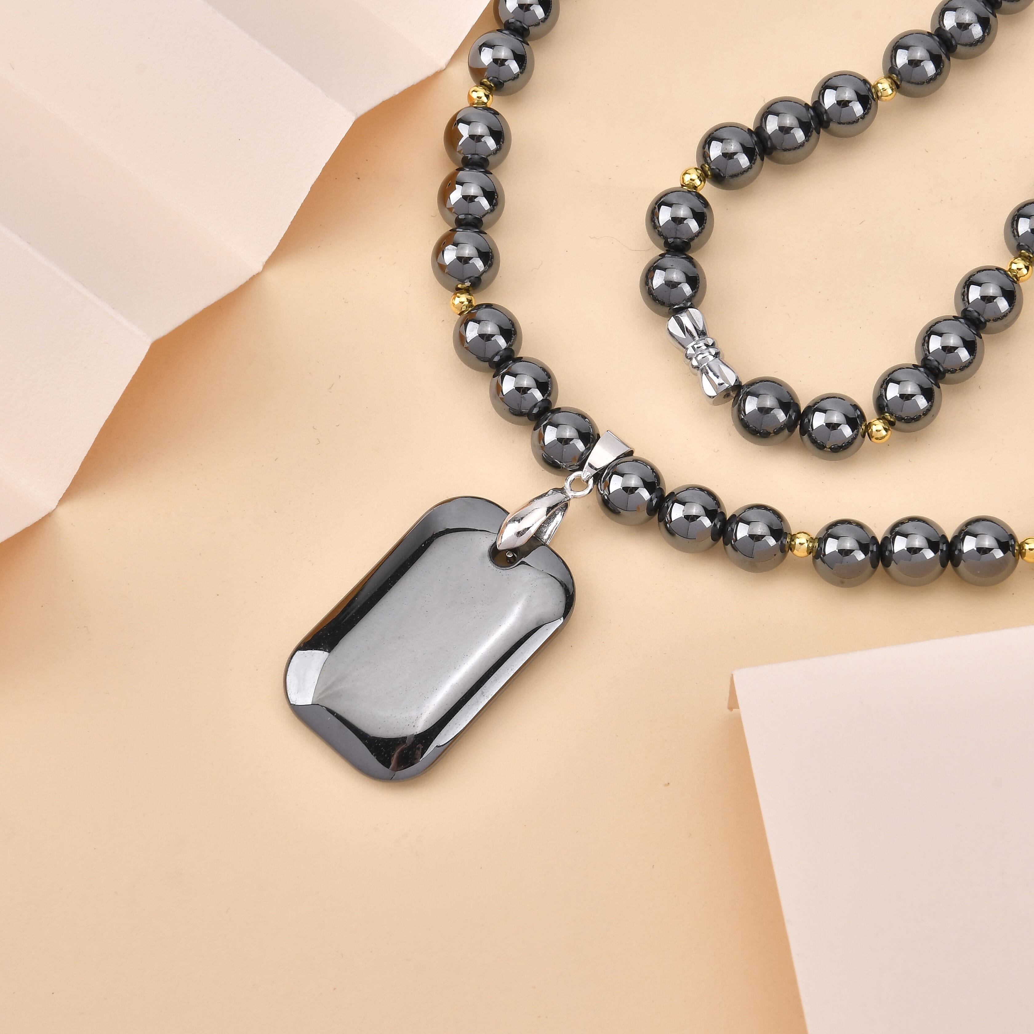 Hematite Beaded Necklace (Size - 20) in Dual Tone 450 Ct.