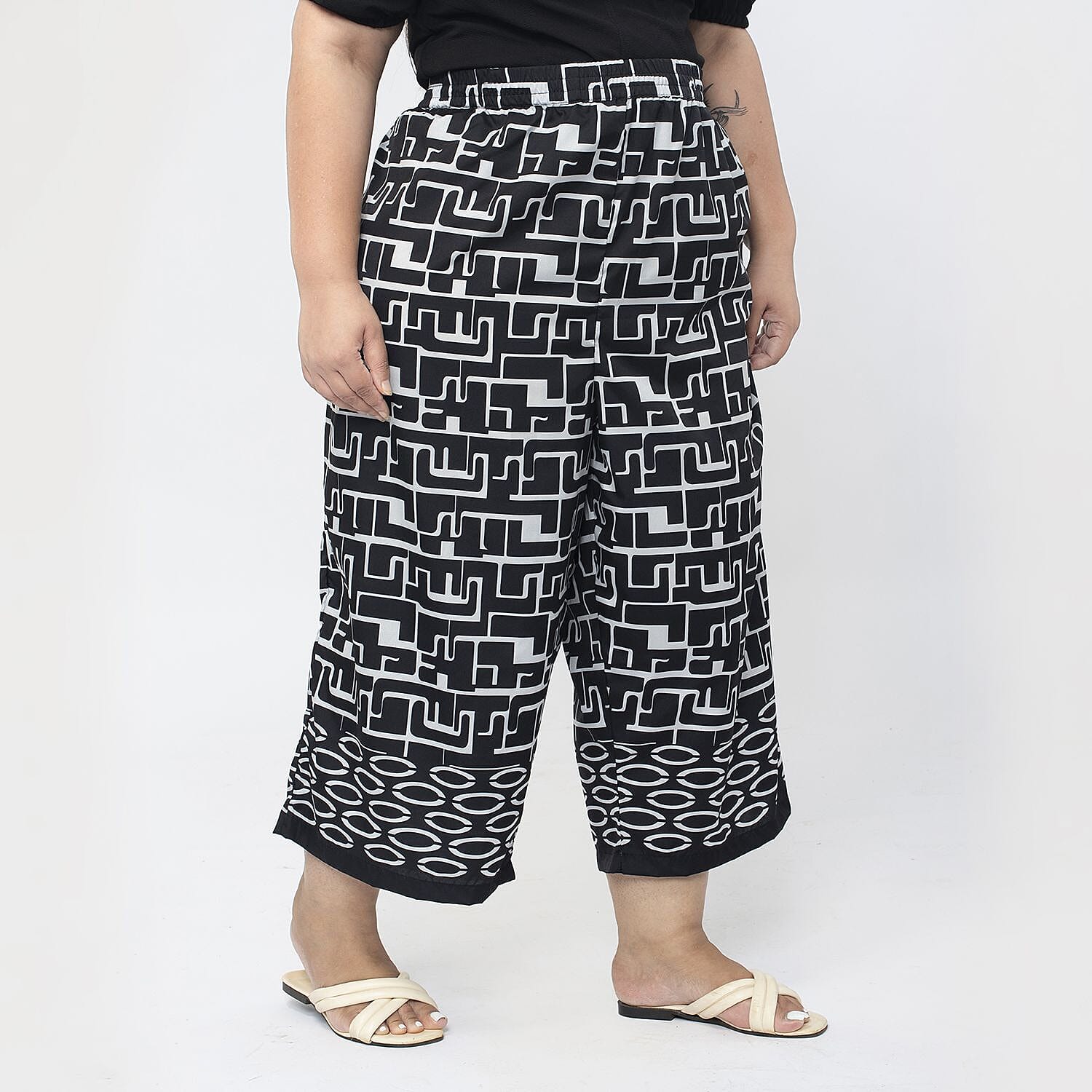 Tamsy 100% Polyester Cropped Palazzo (Size S, Inside Leg Lenth 53 cm) - Pink & White