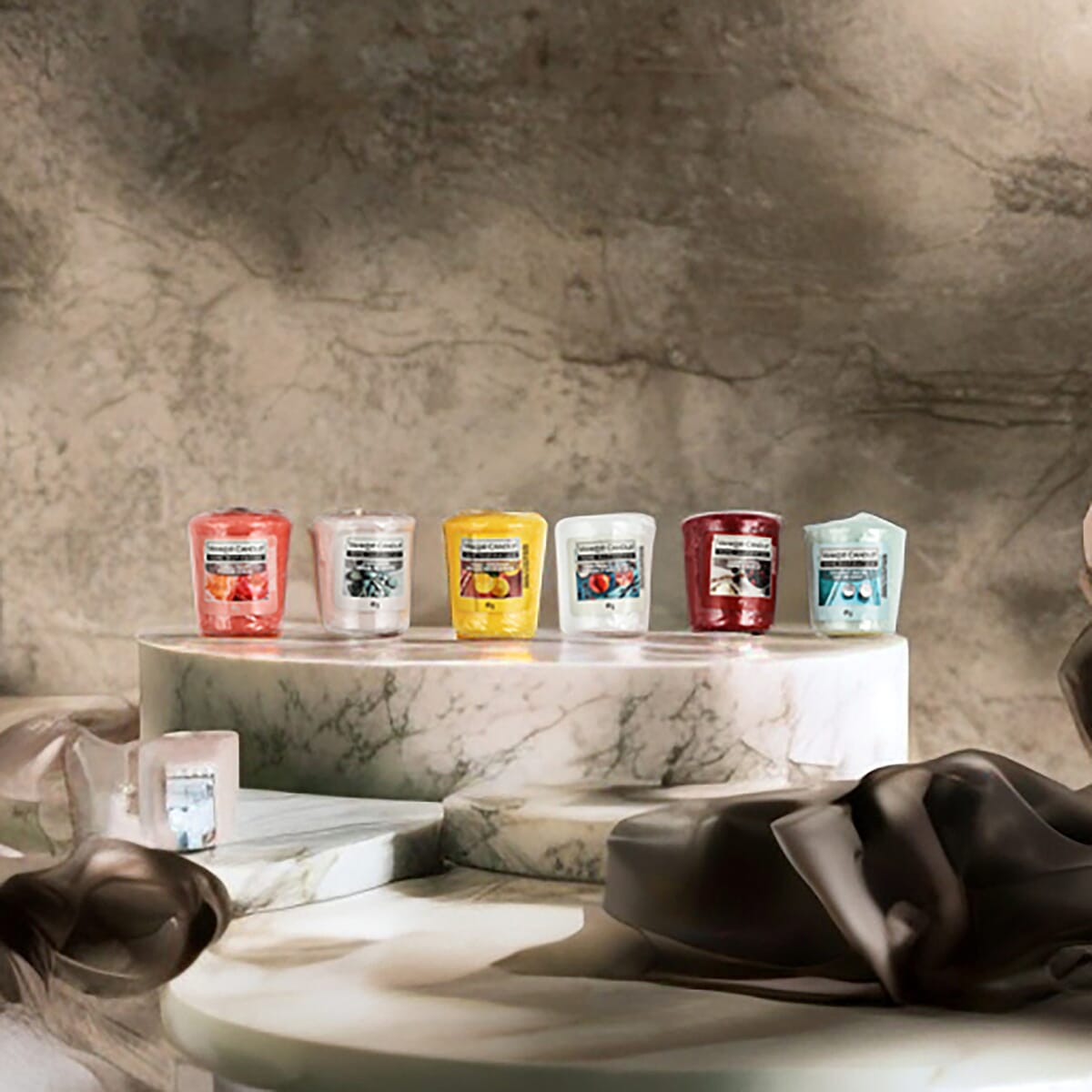 Yankee Candle Home Inspiration Votive Gift Set - 6 Candles -Burn Time up to 12 to 15hrs Per Candle