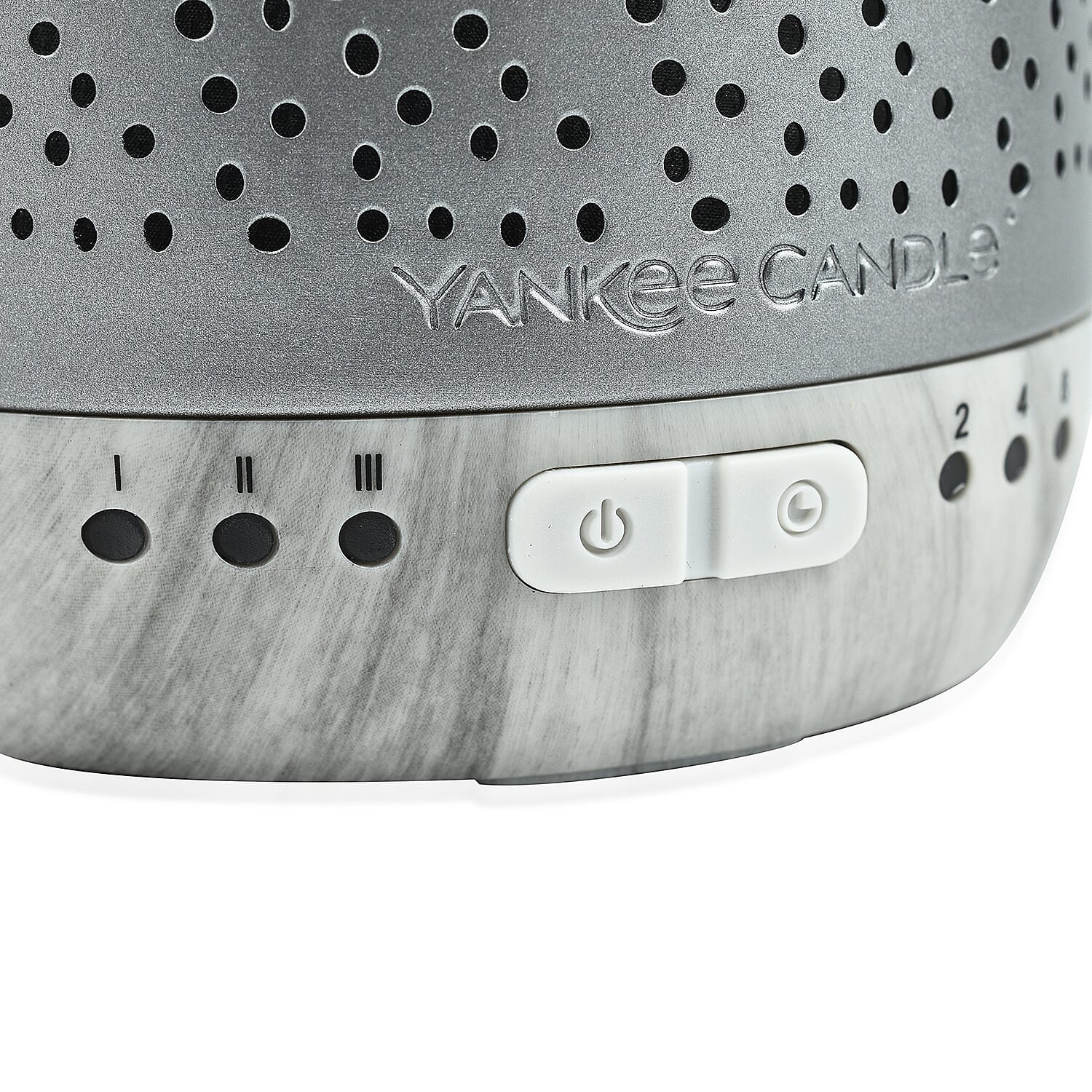 BEAT THE HIGH STREET- Yankee Candles Sleep Diffuser Starter Kit Peaceful Dreams - Silver