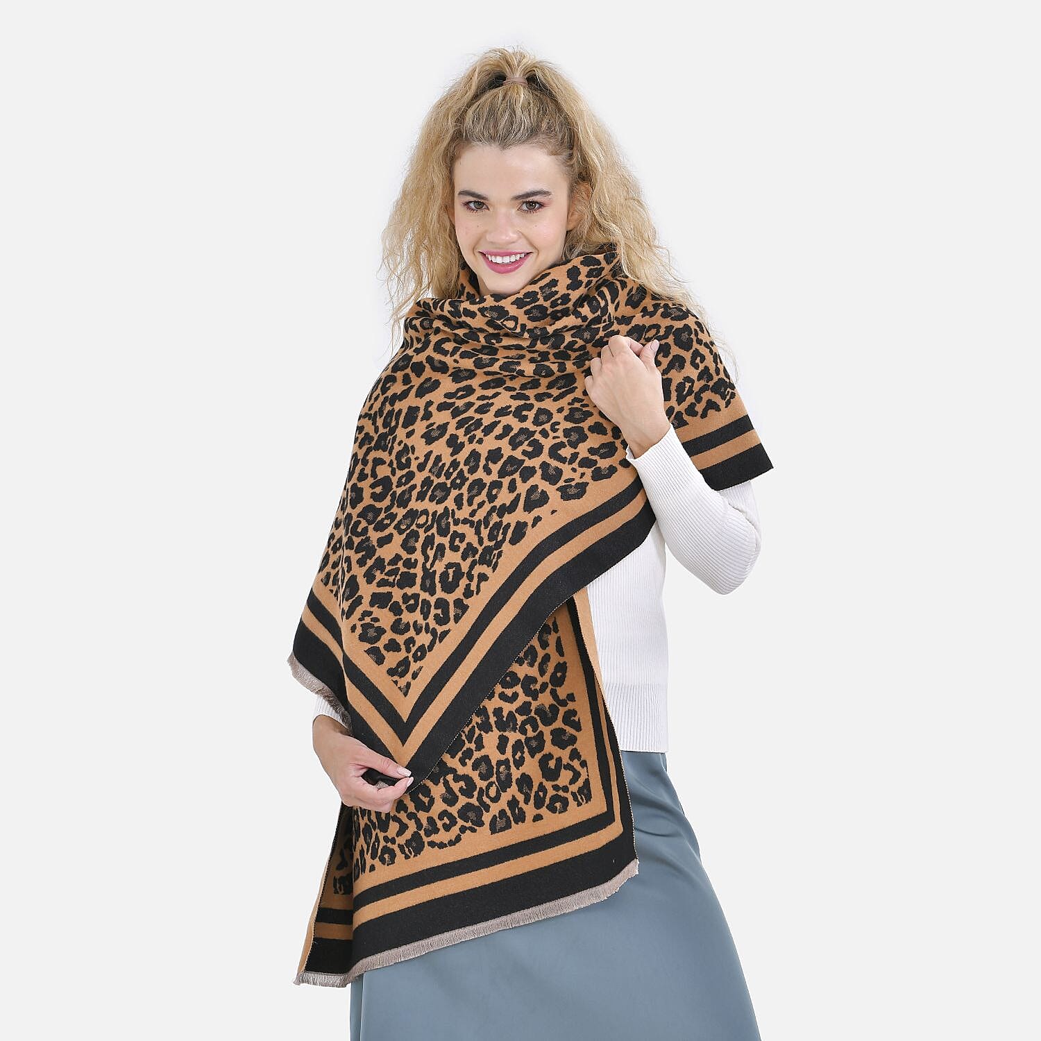 Closeout Deal - New Arrival Leopard Print Fluffy & Lightweight Scarf (Size 185x67cm) - Khaki