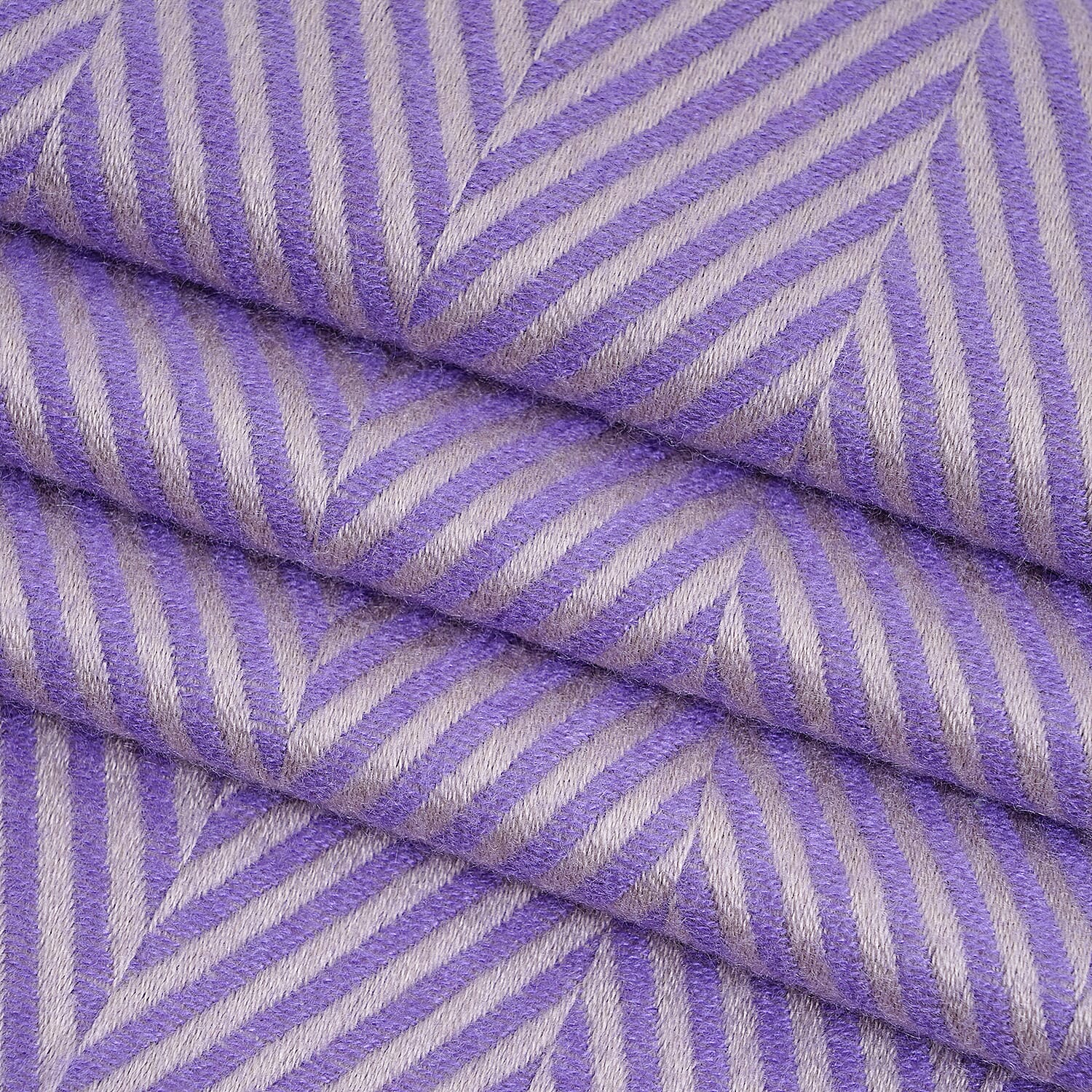 Closeout Deal - Zigzag Print Fluffy Scarf (One Size 185x67 cm) - Purple