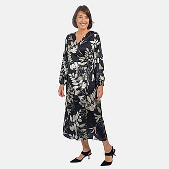 https://tjcuk.sirv.com/Products/75/5/7552683/TAMSY-Digital-Printed-Japanese-Satin-Wrap-Dress-Size-S-White-Black_7552683_2.jpg?w=342&h=342