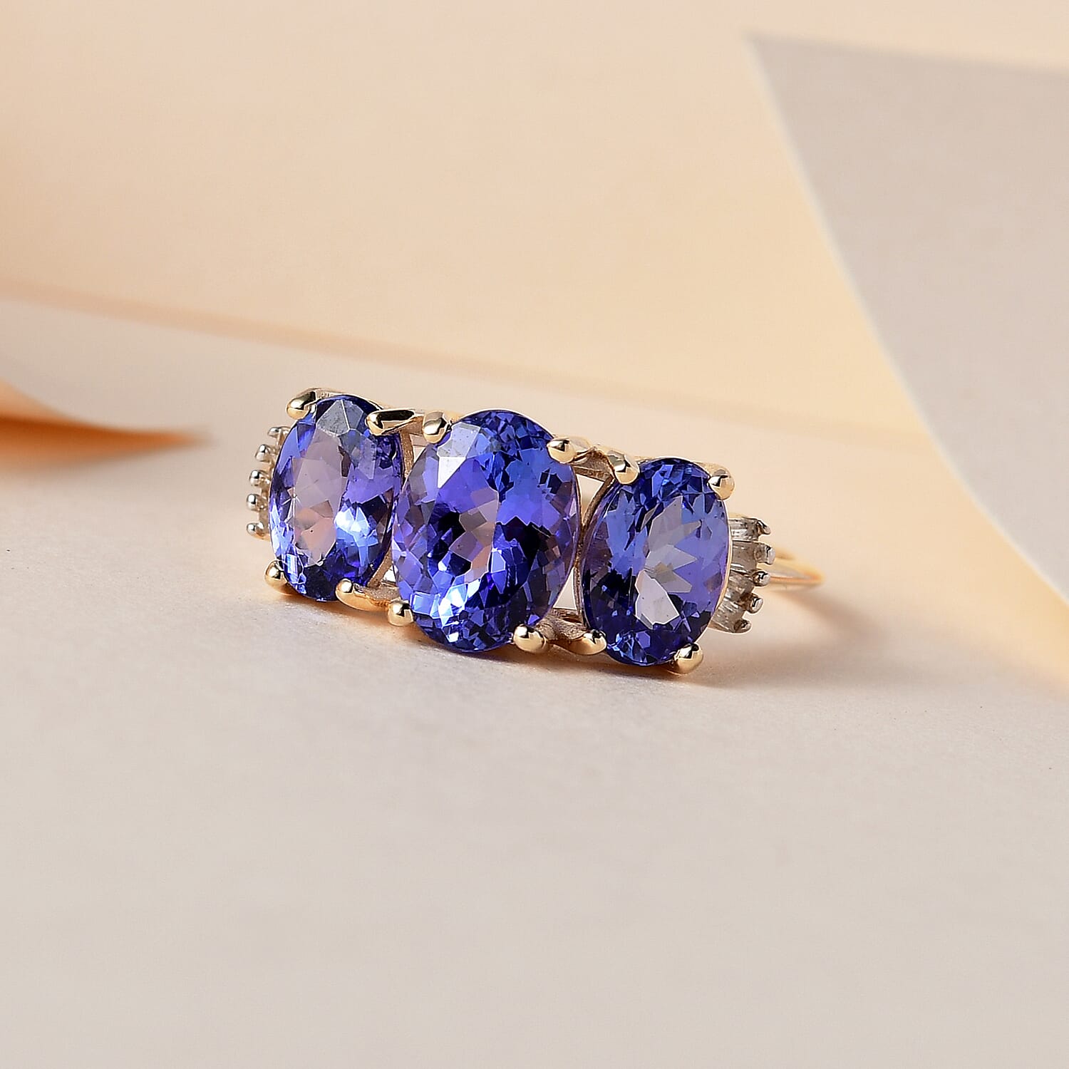 9K Yellow Gold Tanzanite & Diamond Ring 3.05 Ct.