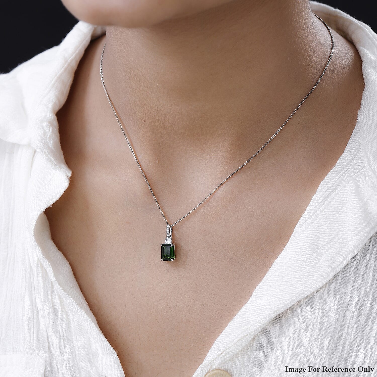 9K White Gold Natural Chrome Diopside and Diamond Pendant 1.61 Ct