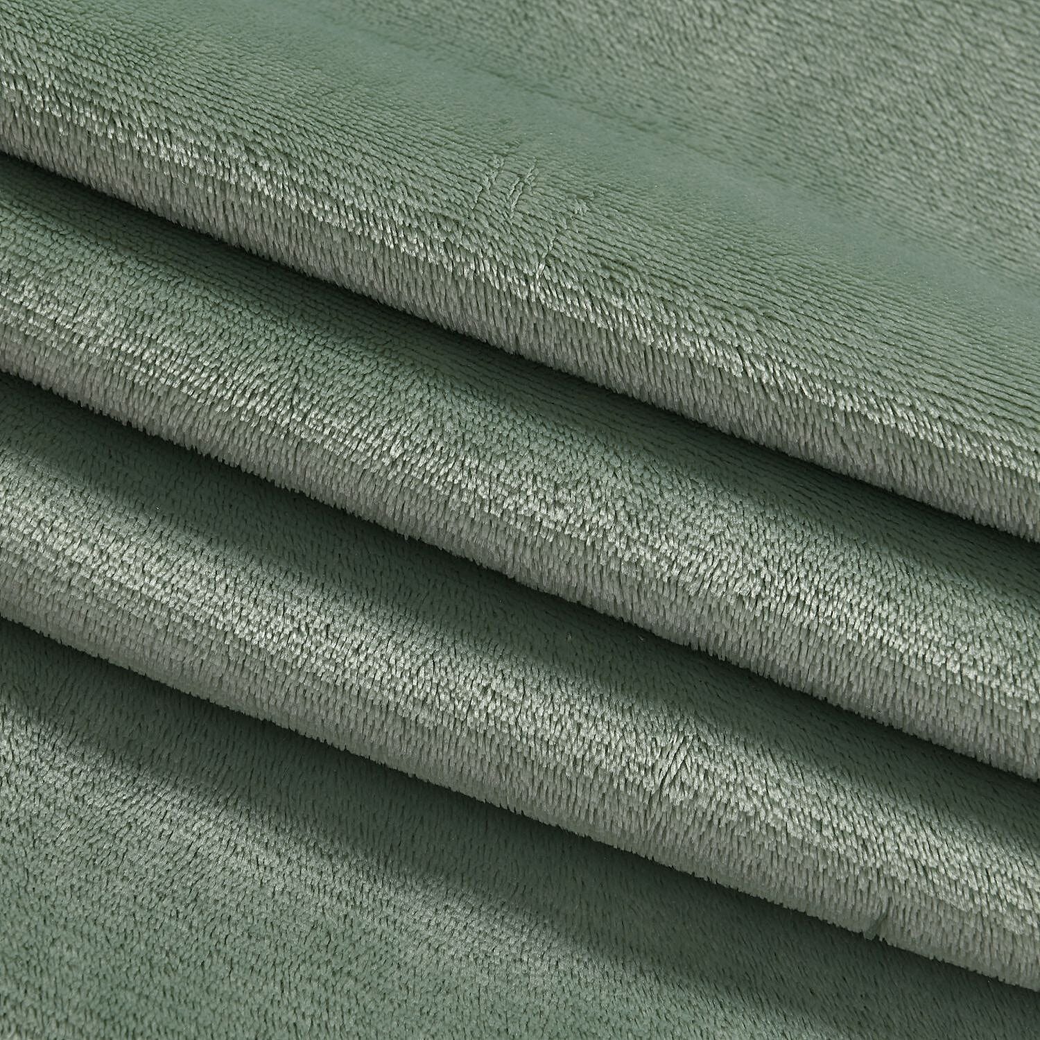 NEW - Sherpa Comforter & 2 Pillow Cases - Navy