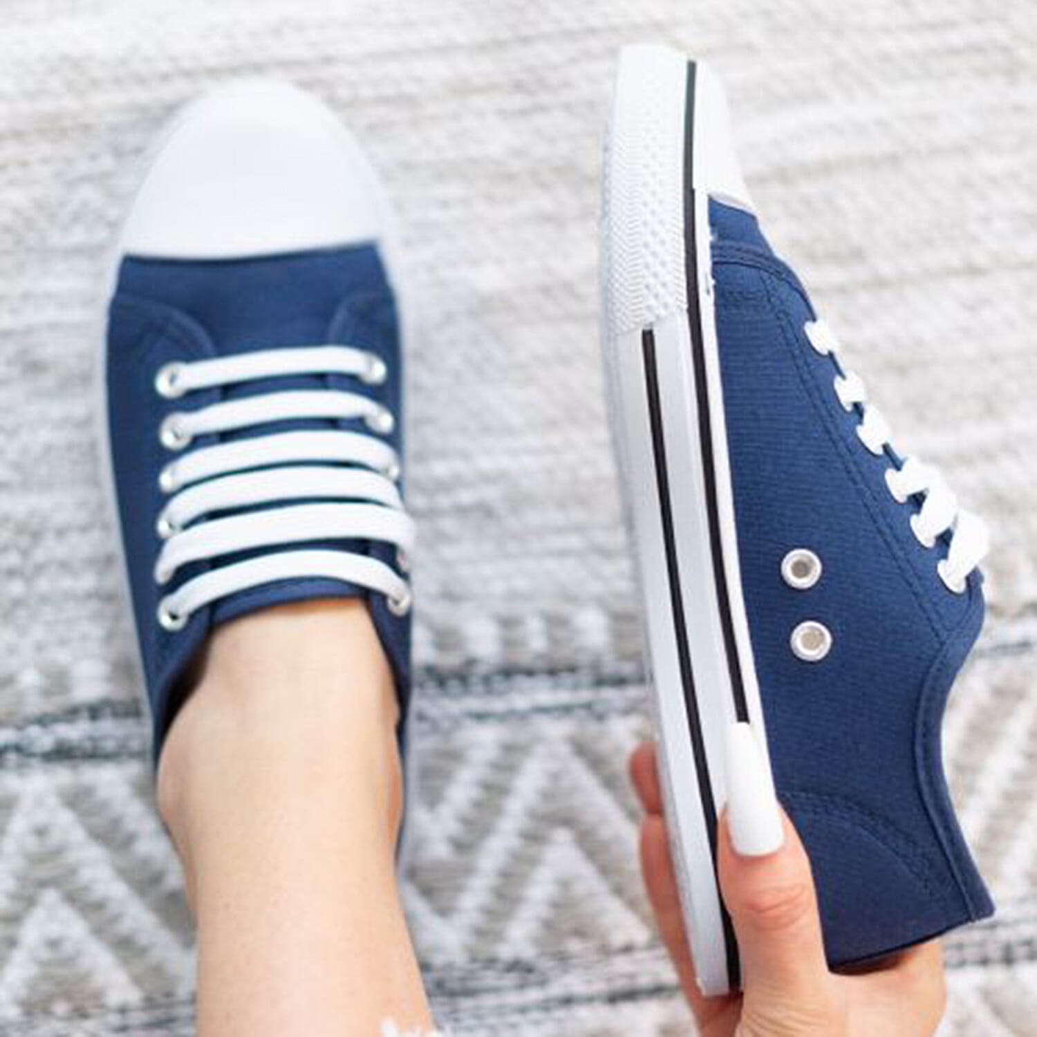 DOD - Closeout Deal Canvas Trainers (Size 3) - Black