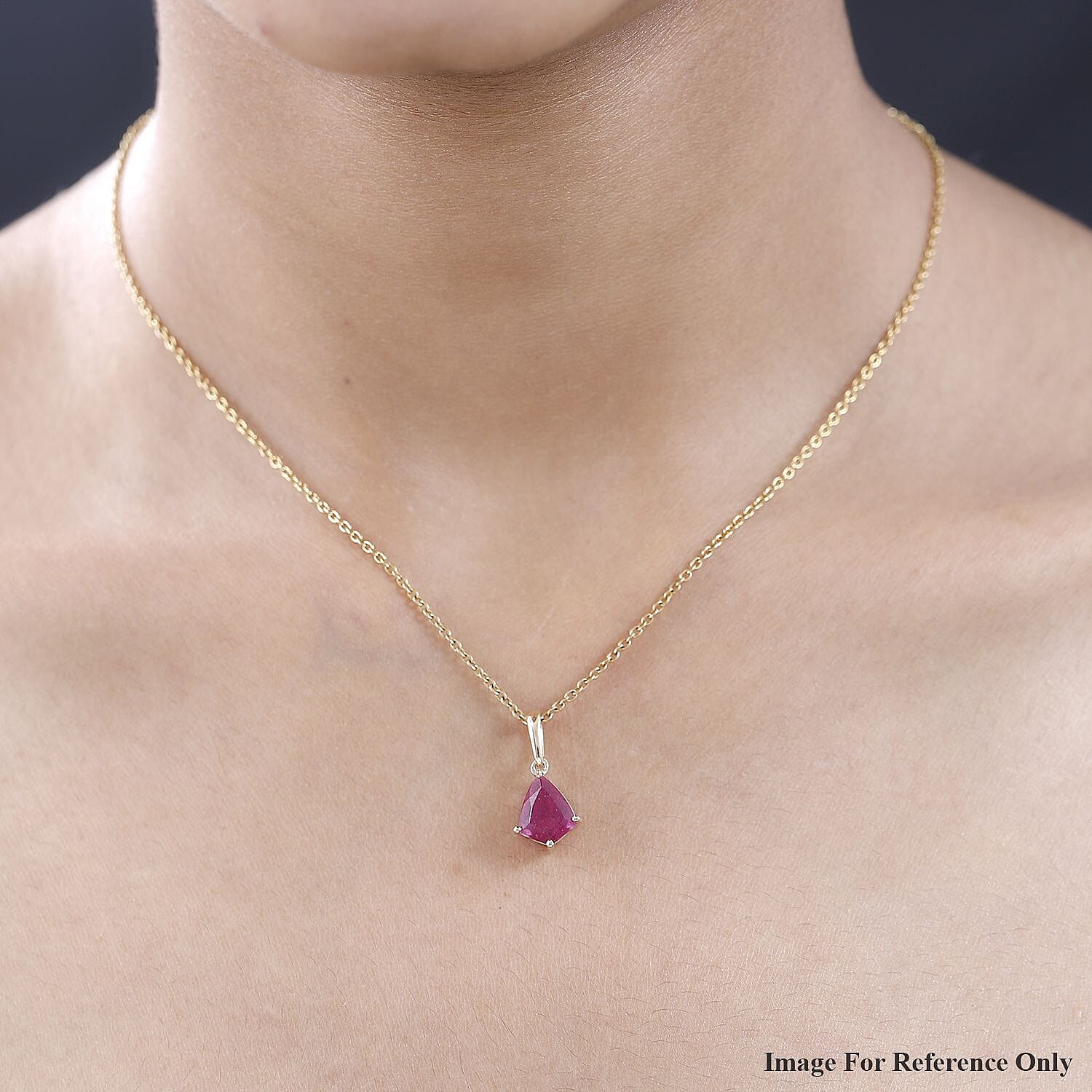 9K Yellow Gold Pink Ruby Pendant 3.06 Ct