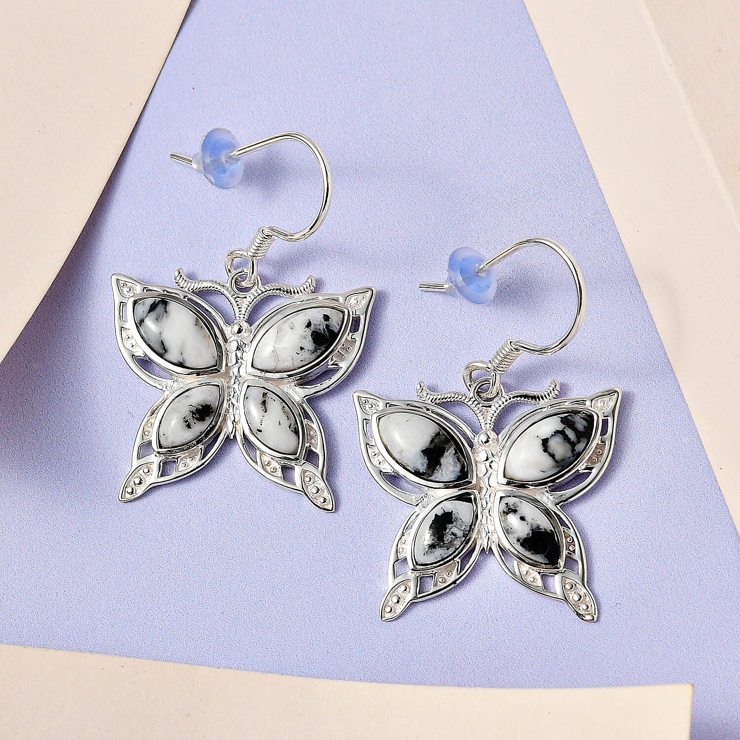 White Buffalo Star Earrings in Sterling Silver 7.47 Ct, Silver Wt. 8.07 Gms.