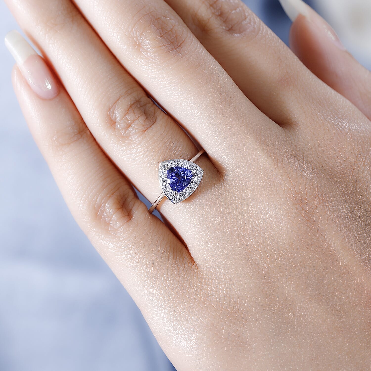 9K White Gold Tanzanite and Moissanite Ring