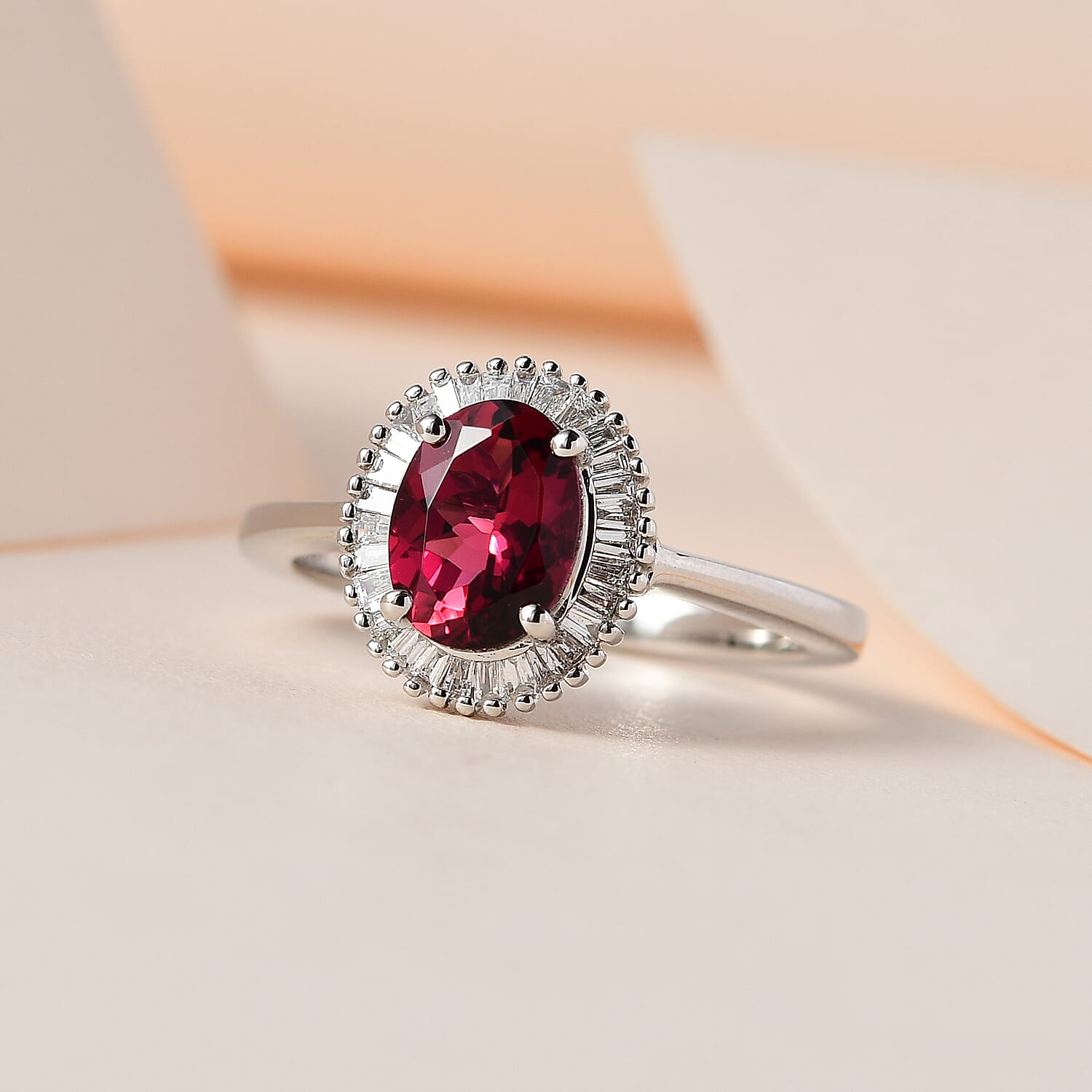 950 Platinum AAAA Rubellite and Diamond (VS-E-F) Ring 1.65 Ct,  Platinum Wt. 4.88 Gms
