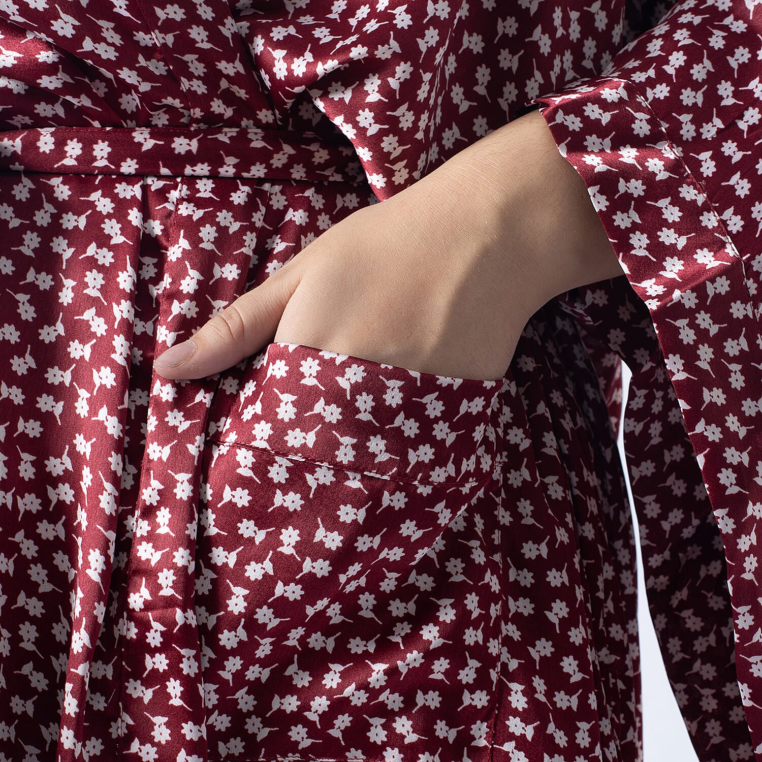 Robe with Eye Mask & Scrunchy (One Size) - Beige