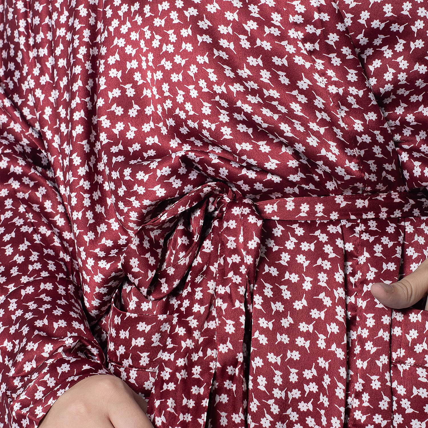 Robe with Eye Mask & Scrunchy (One Size) - Beige