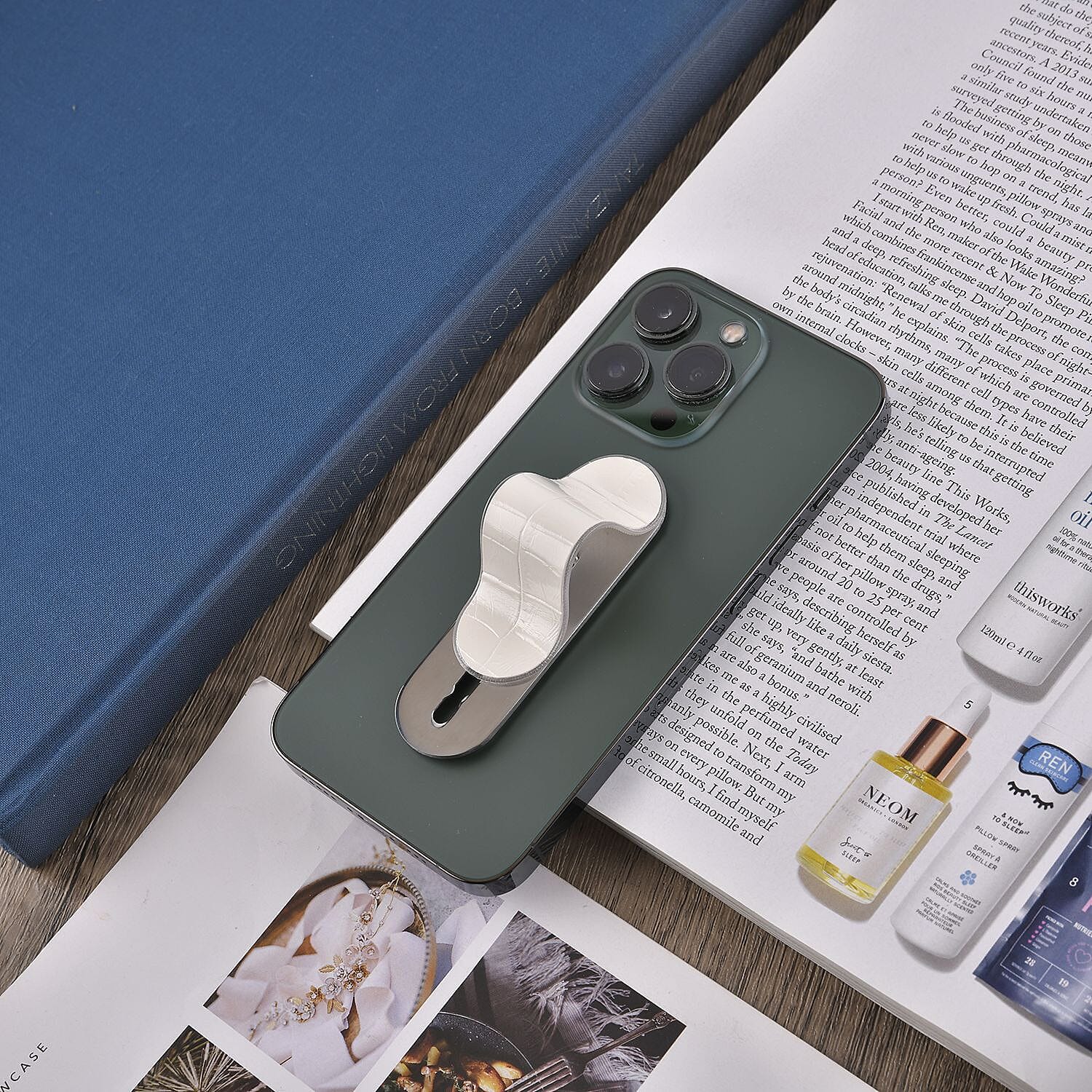 Set of 2 Adjustable Flexible Finger Grip for Devices -White - Black