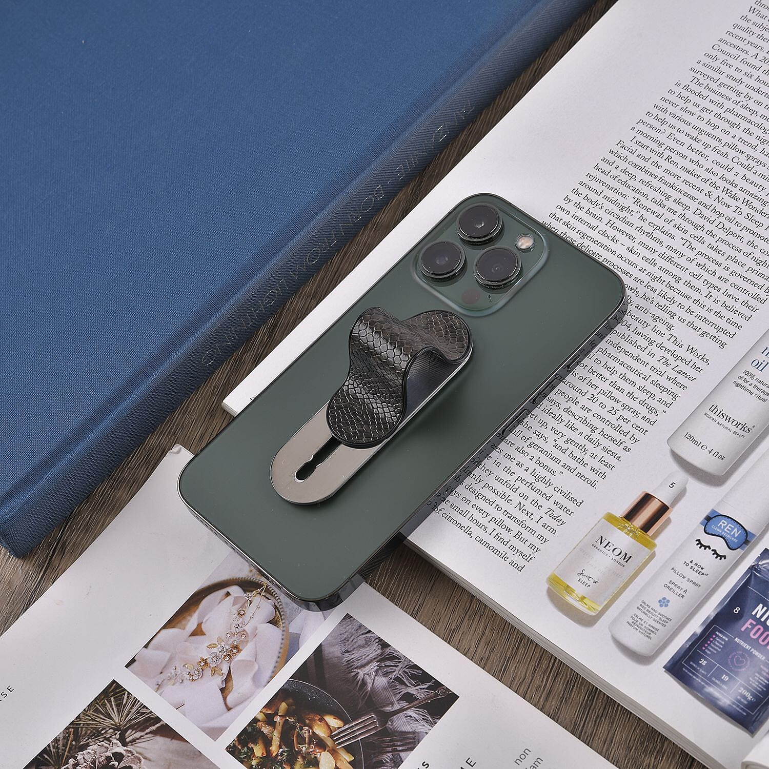 Set of 2 Adjustable Flexible Finger Grip for Mobile - Embossed Snake Blue & Black