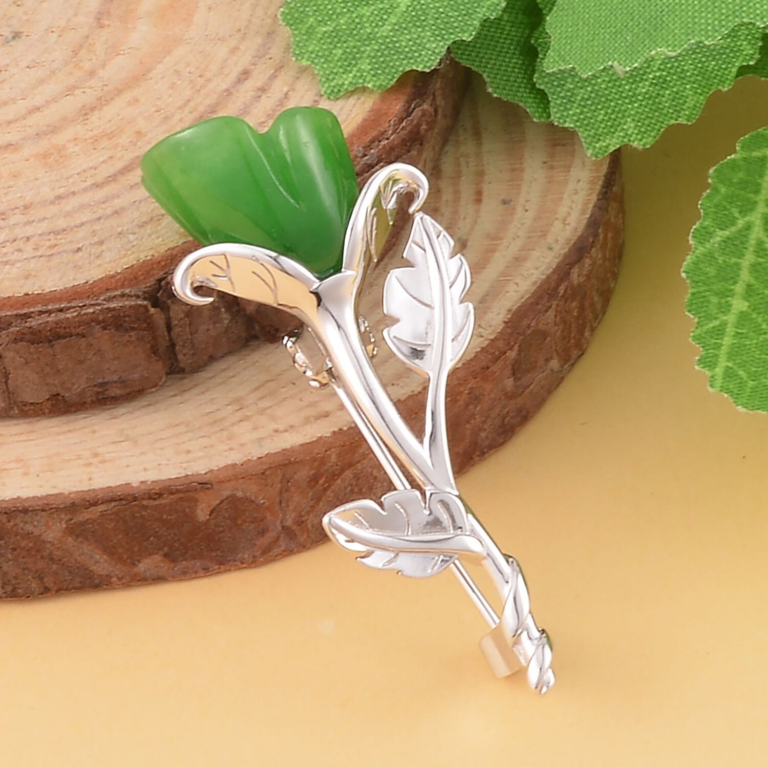 Green Jade Floral Brooch in Rhodium Overlay Sterling Silver 12.00 Ct
