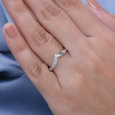 9K White Gold Diamond Wishbone Ring 0.19 Ct