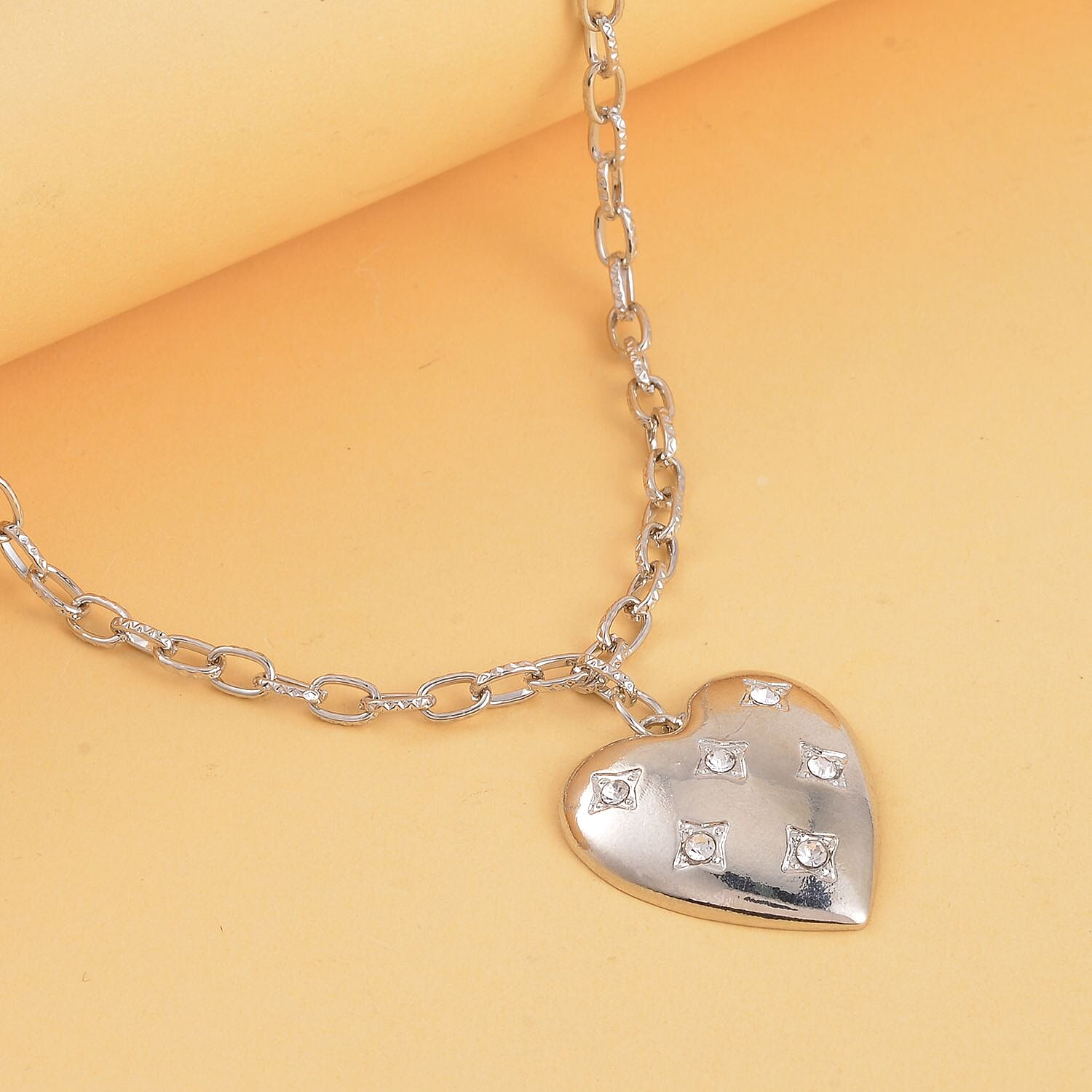 White Crystal NecklaceE (Size - 20) 0.01 ct 0.010 Ct.